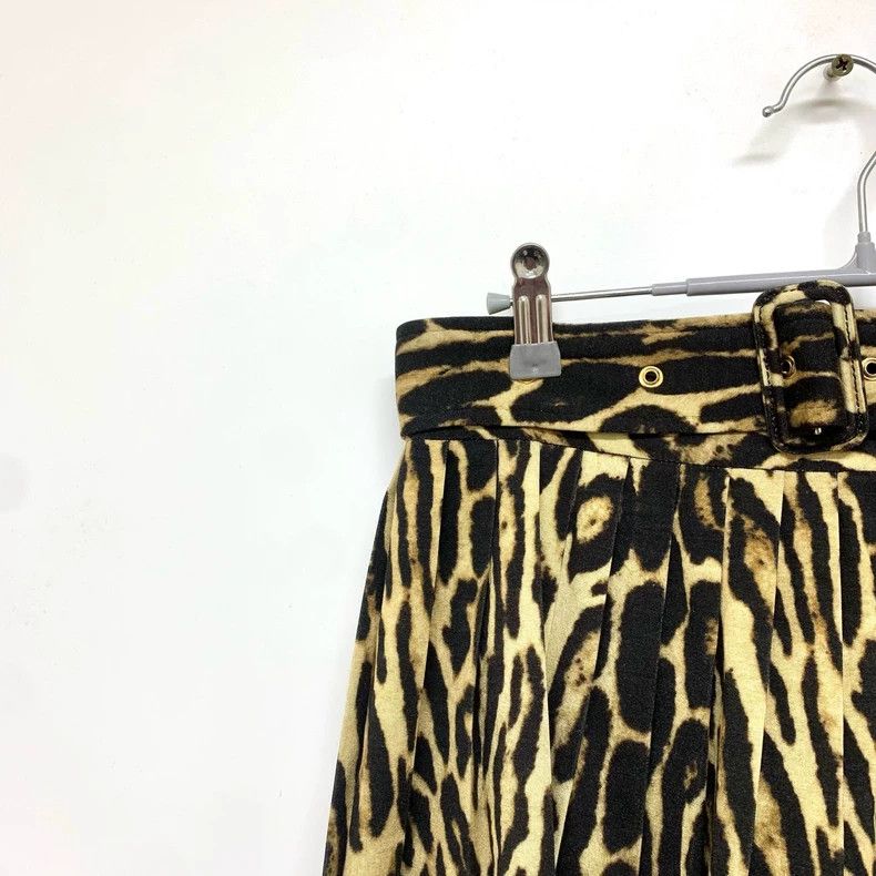 Burberry Burberry Leopard Print Skirt Size 36 Size 36" / US 14 / IT 50 - 7 Thumbnail