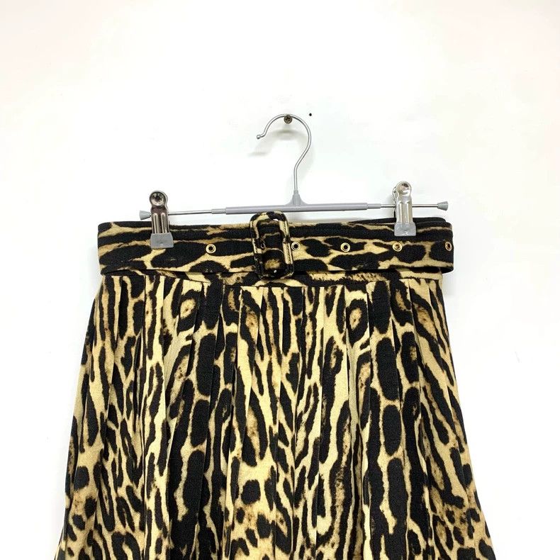 Burberry Burberry Leopard Print Skirt Size 36 Size 36" / US 14 / IT 50 - 5 Thumbnail