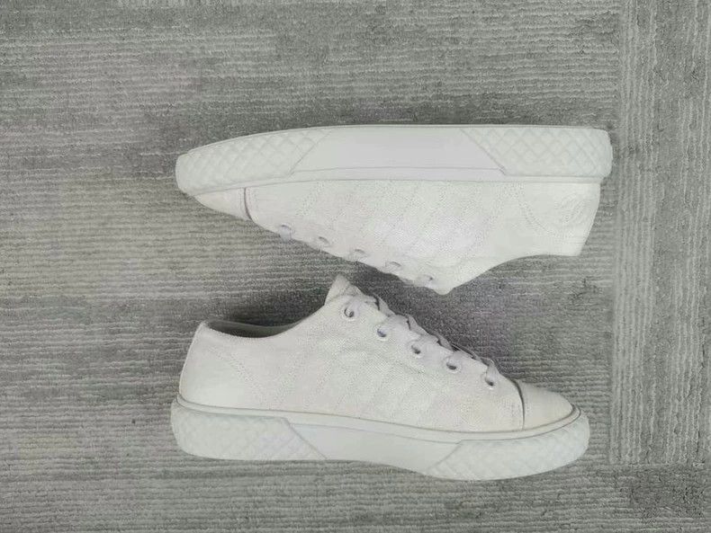 Chanel Chanel Gray-Blue Patterned Sneakers Size 36.5 Size US 6 / IT 36 - 4 Thumbnail