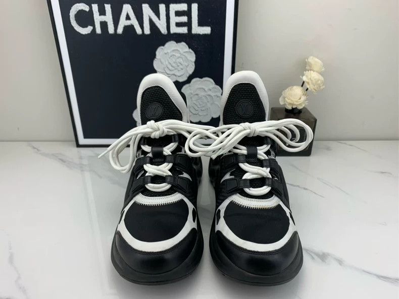 Louis Vuitton Louis Vuitton Archlight Sneakers in Black and White Size US 7 / IT 37 - 2 Thumbnail
