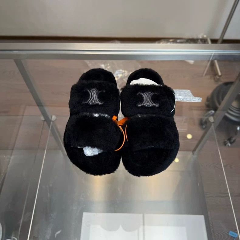 Celine CELINE Triomphe Sheepskin Slippers Size 37 Size US 6 / IT 36 - 3 Thumbnail