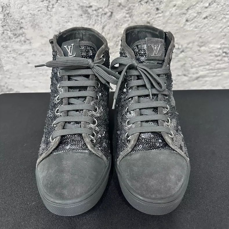Louis Vuitton Louis Vuitton High-Top Sneakers with Sequins Size US 7 / IT 37 - 6 Thumbnail