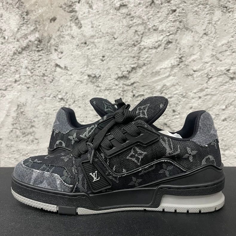 Louis Vuitton Louis Vuitton LV Trainer Black Denim Sneakers Size US 4 / IT 34 - 5 Thumbnail