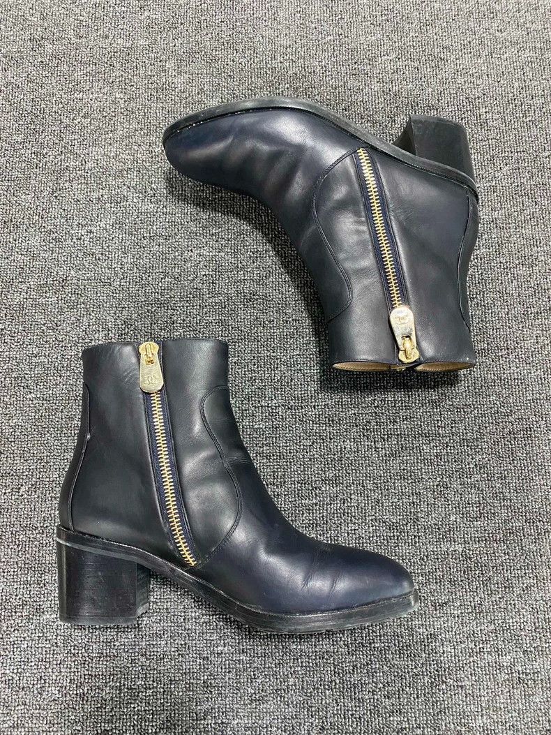 Chanel Chanel Logo Zip Ankle Boots Size US 8 / IT 38 - 3 Thumbnail