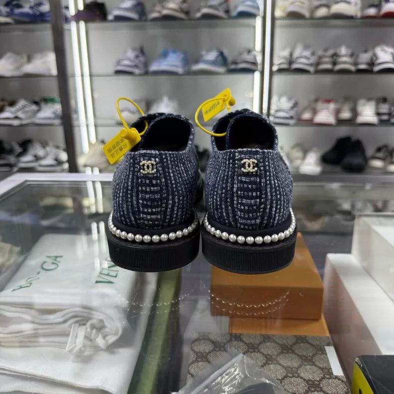 Chanel CHANEL Fabric Sneakers Size 37.5 Original Box Size US 8 / IT 38 - 6 Thumbnail