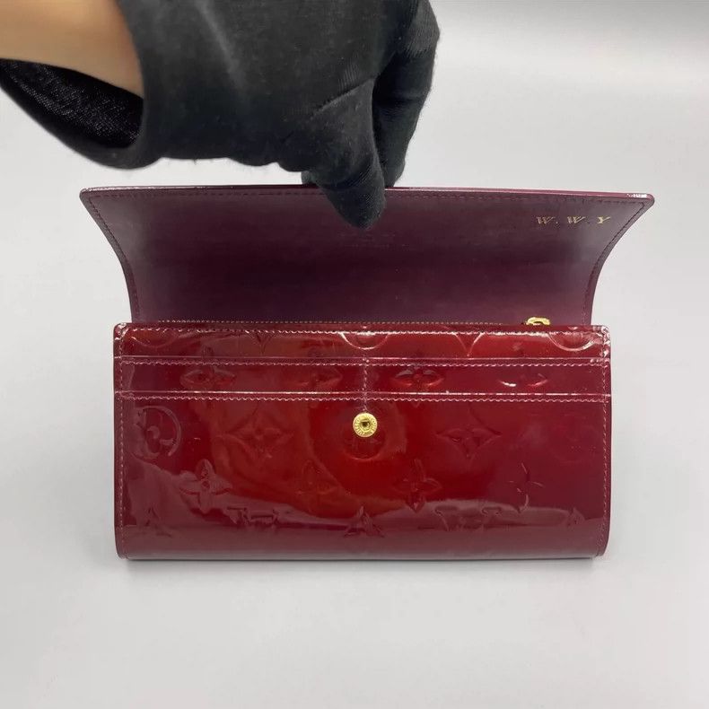 Louis Vuitton Louis Vuitton Long Wallet in Patent Leather Size ONE SIZE - 8 Thumbnail