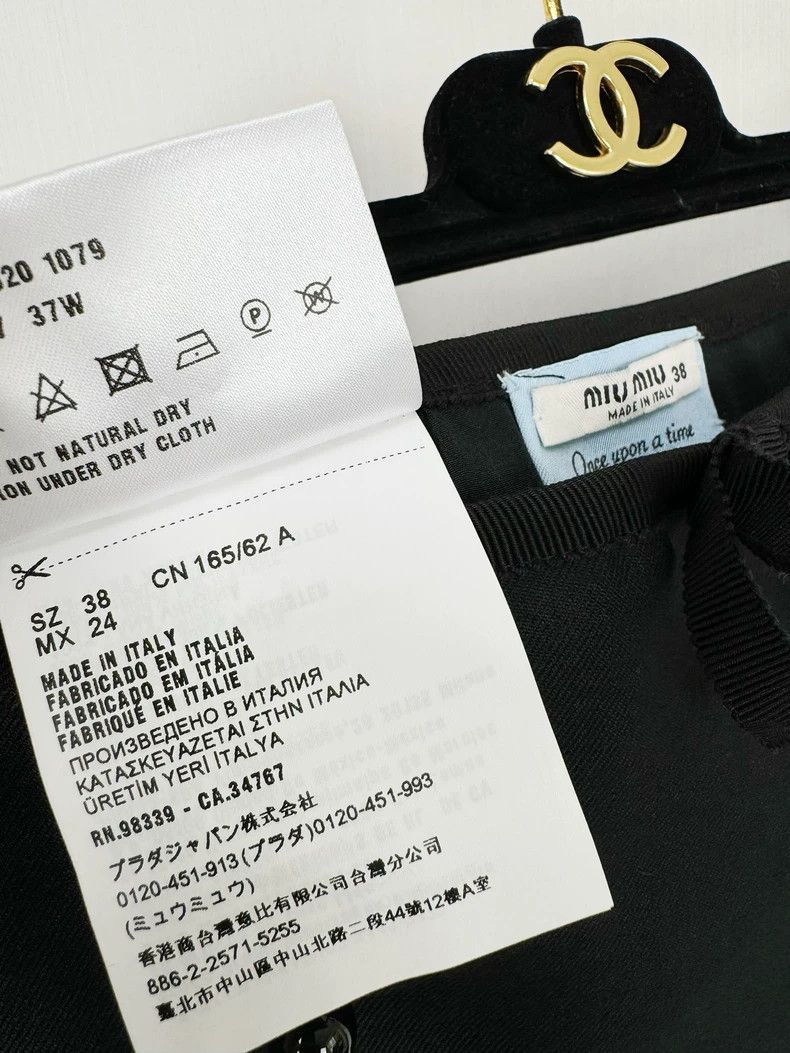 Miu Miu Miu Miu Black Bow A-Line Skirt Size 38 Size 38" / US 16 / IT 52 - 4 Thumbnail