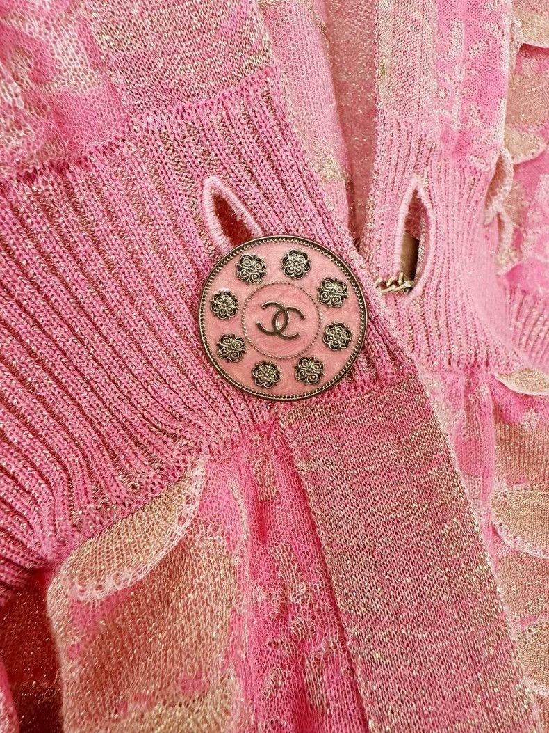Chanel Chanel PinkCardigan with Gold Threads Size M / US 6-8 / IT 42-44 - 3 Thumbnail