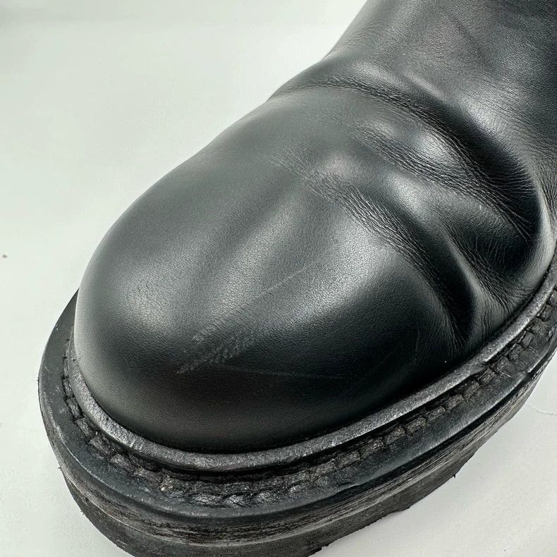 Louis Vuitton Louis Vuitton Black Chelsea Boots Size 38 Size US 7 / IT 37 - 6 Thumbnail