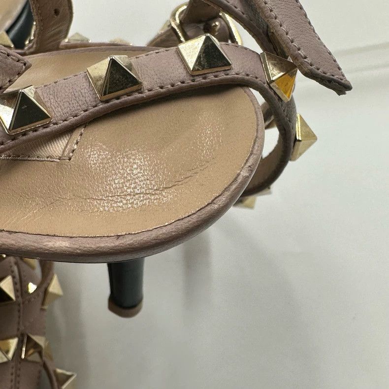 Valentino Valentino High Heels with Studded Straps Size US 6 / IT 36 - 8 Thumbnail