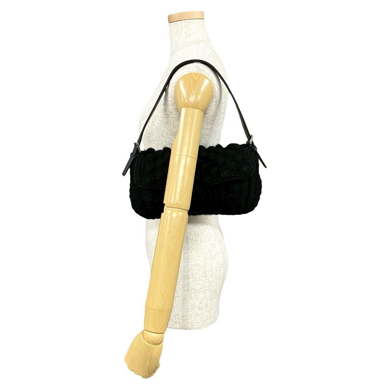 Burberry Burberry Shoulder Bag Black Wool Size ONE SIZE - 2 Thumbnail