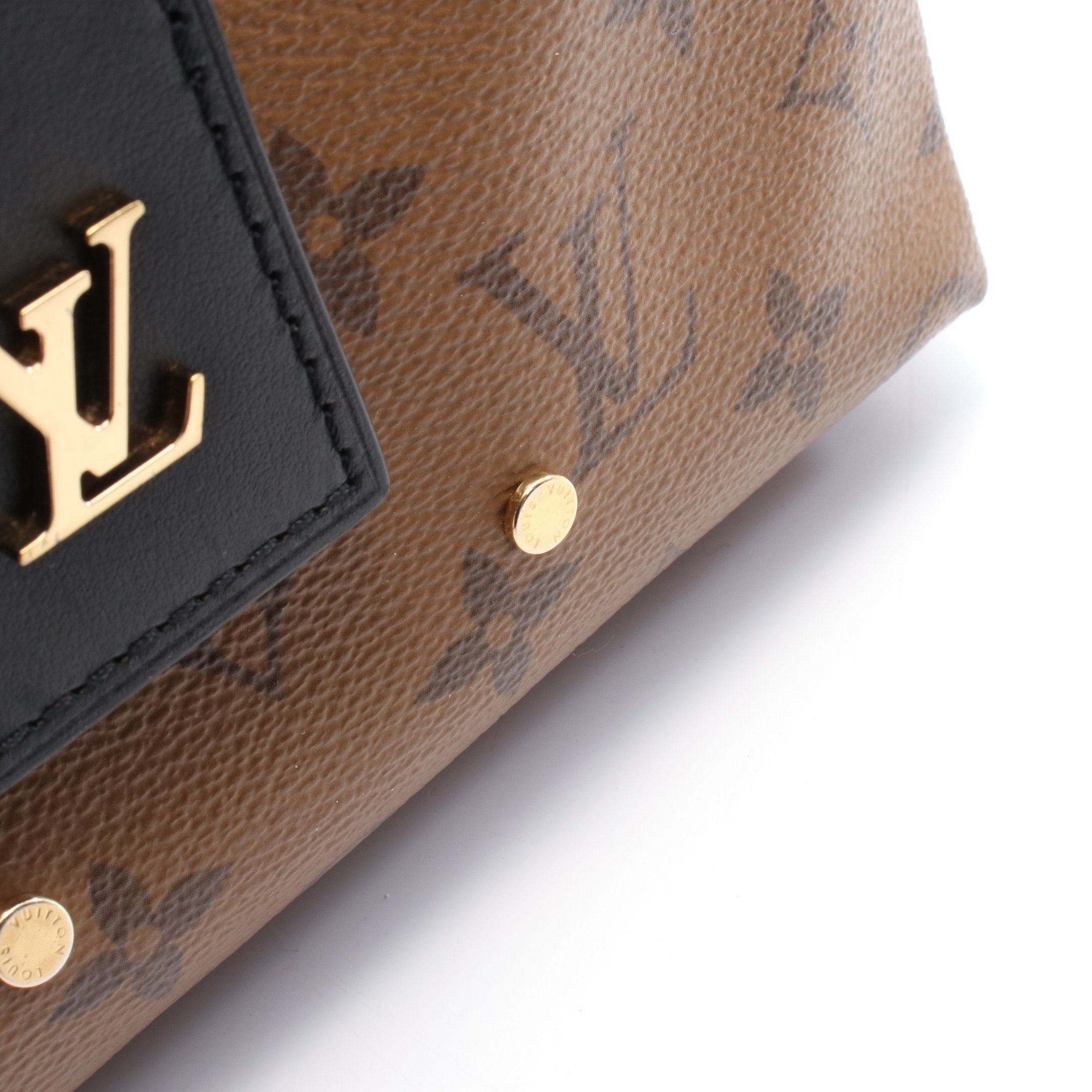 Louis Vuitton Louis Vuitton Atlantis Bb Monogram Reverse Handbag Leather Brown Size ONE SIZE - 5 Thumbnail