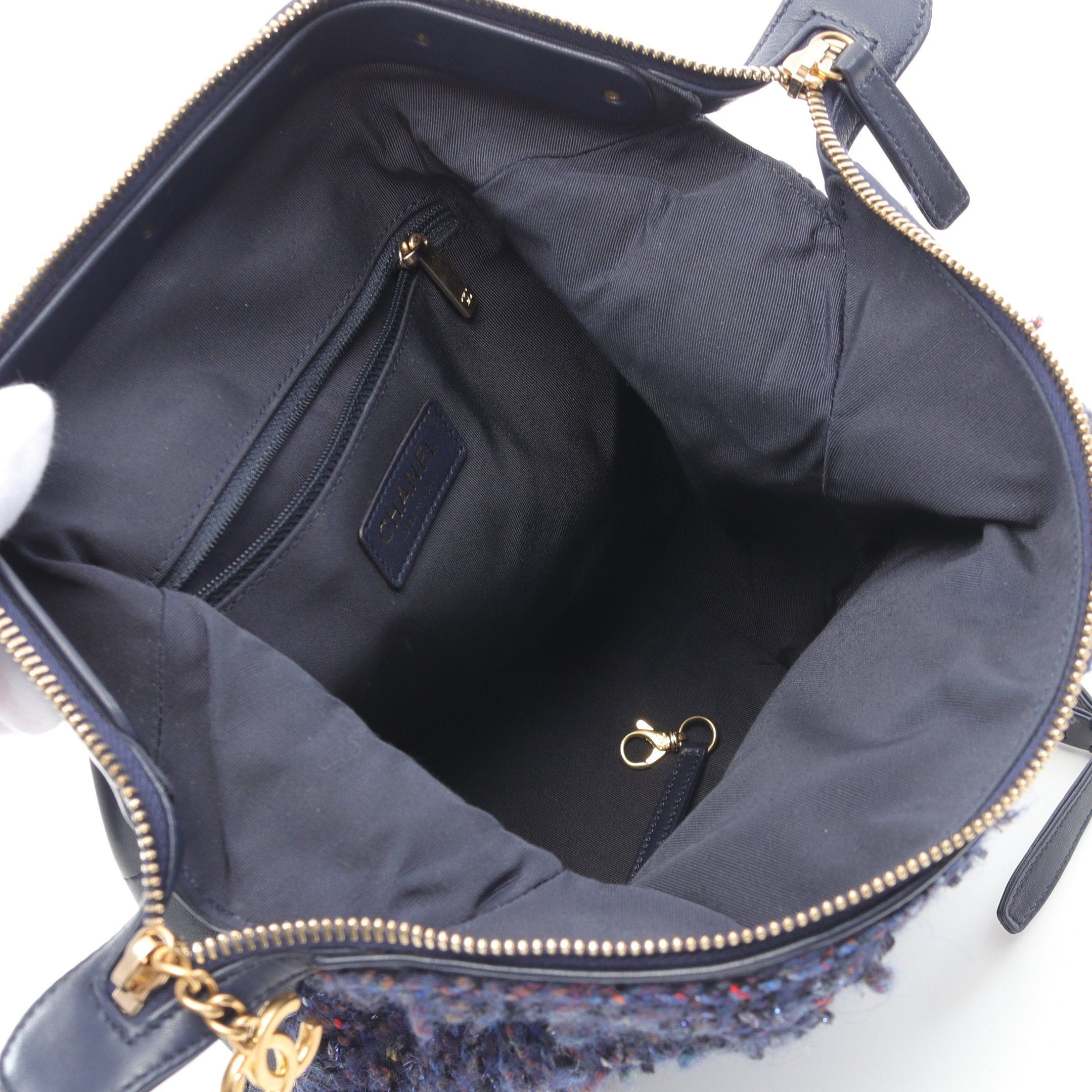Chanel Chanel Backpack Rucksack Tweed Leather Navy Multicolor Gold Hardware Size ONE SIZE - 3 Thumbnail