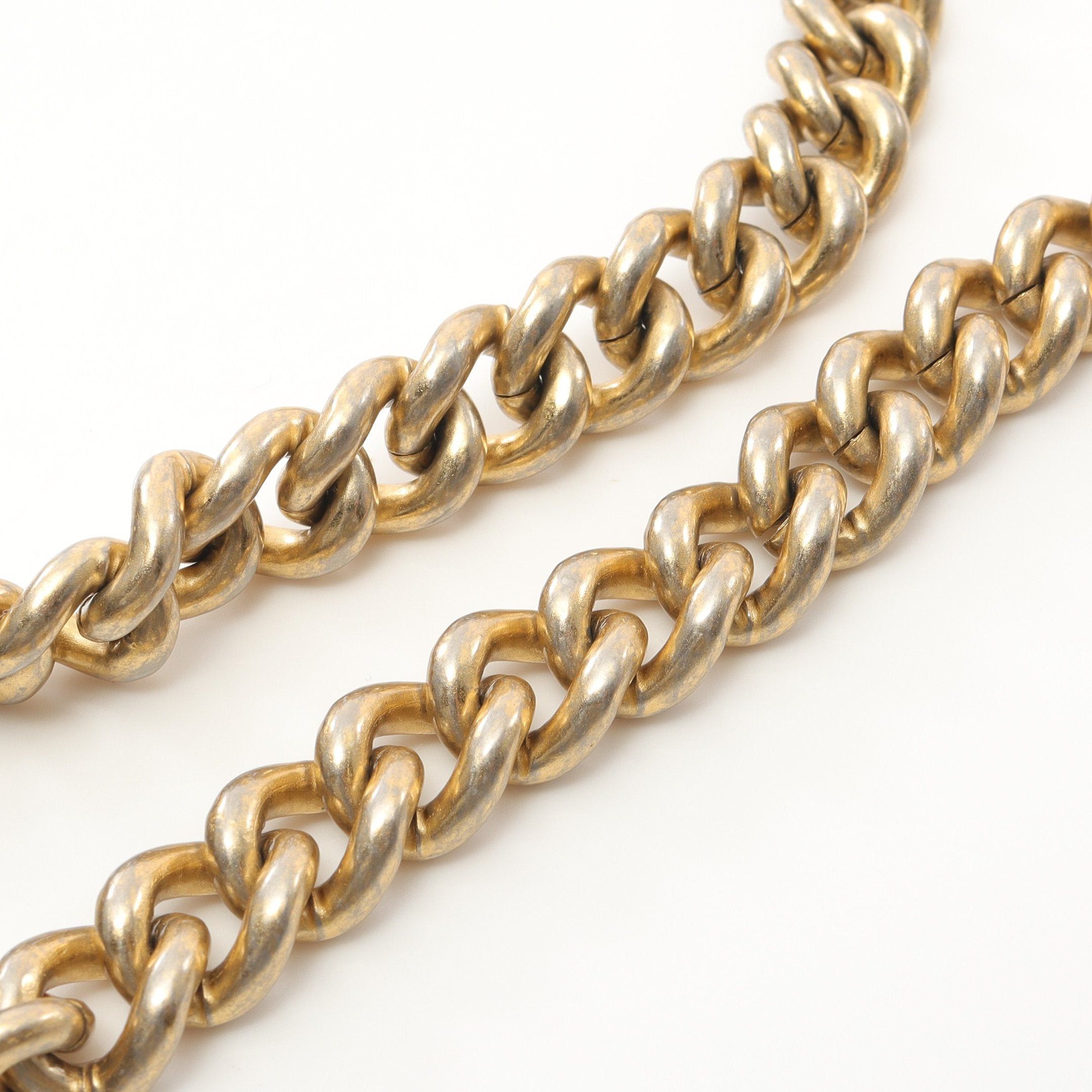 Chanel Chanel Chain Shoulder Bag Velvet Calfskin Navy Gold Hardware Size ONE SIZE - 12 Thumbnail