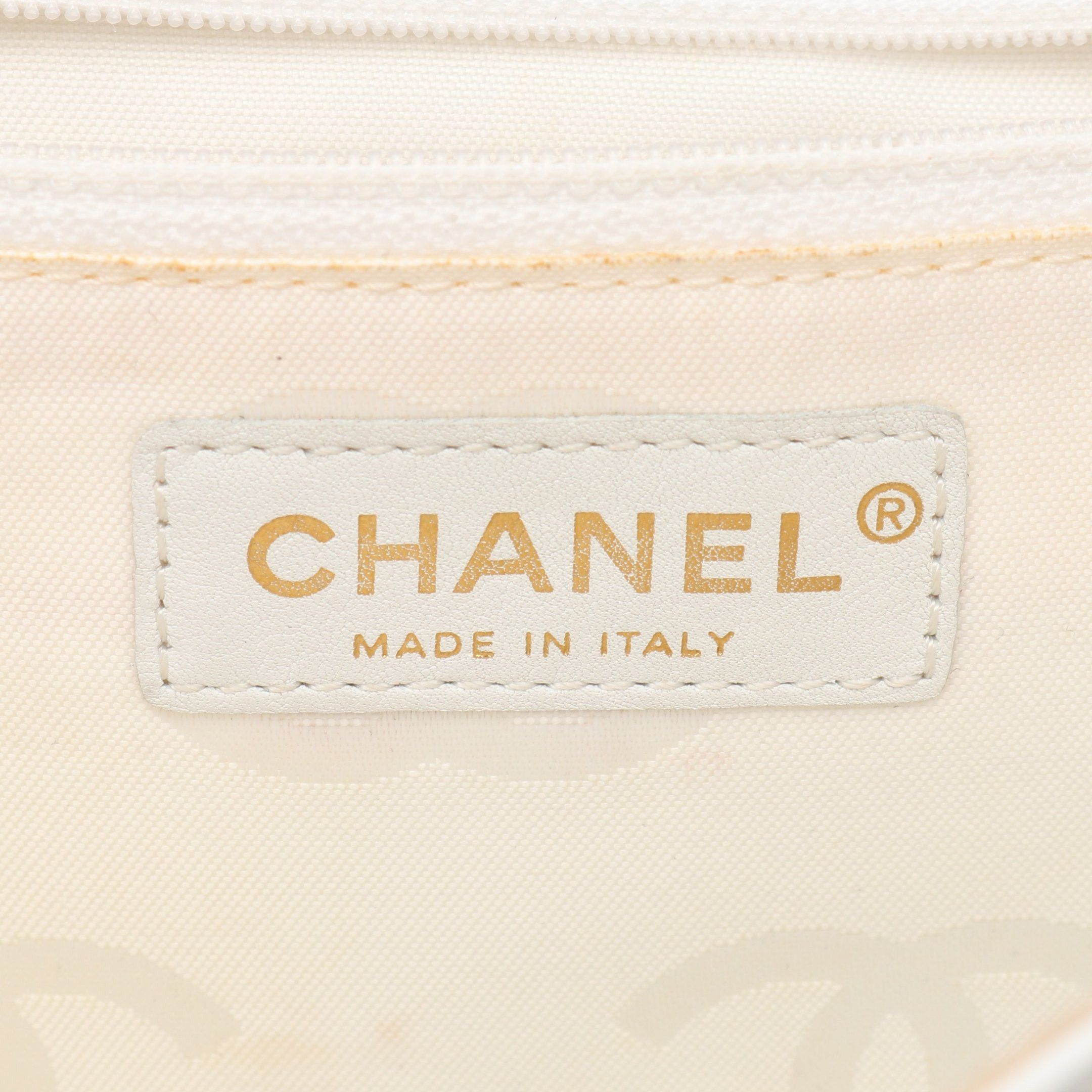 Chanel Chanel Wild Stitch Top Handle Handbag Leather White Gold Hardware Size ONE SIZE - 4 Thumbnail