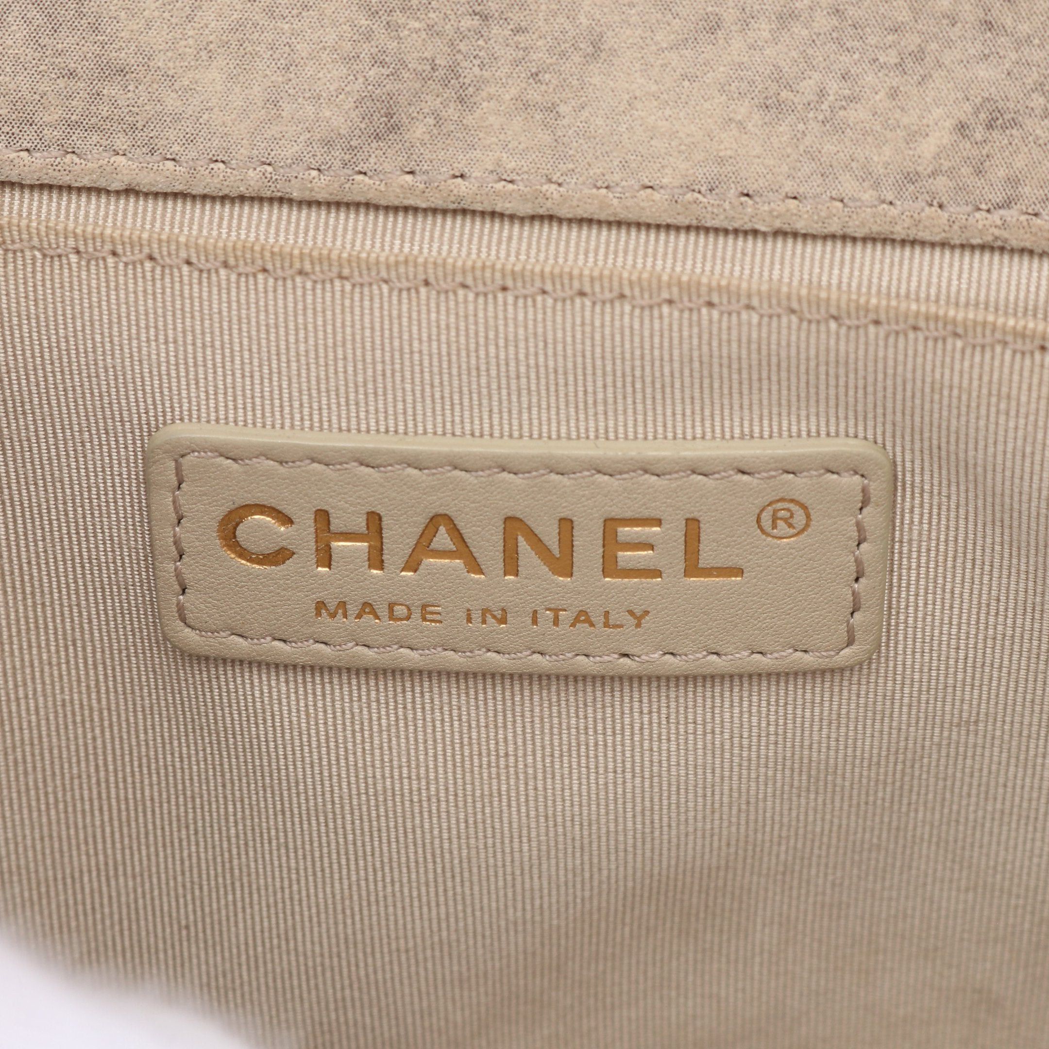Chanel Chanel Boy Chanel Chain Shoulder Bag Velvet Calfskin Beige Antique Gold Hardware Size ONE SIZE - 4 Thumbnail