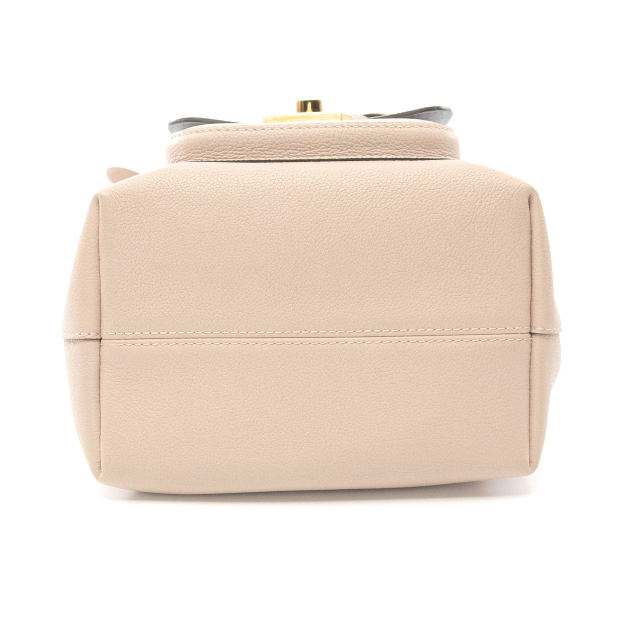 Louis Vuitton Louis Vuitton Rock Me Bucket Nv Greige Handbag Leather Gray Beige Size ONE SIZE - 8 Thumbnail