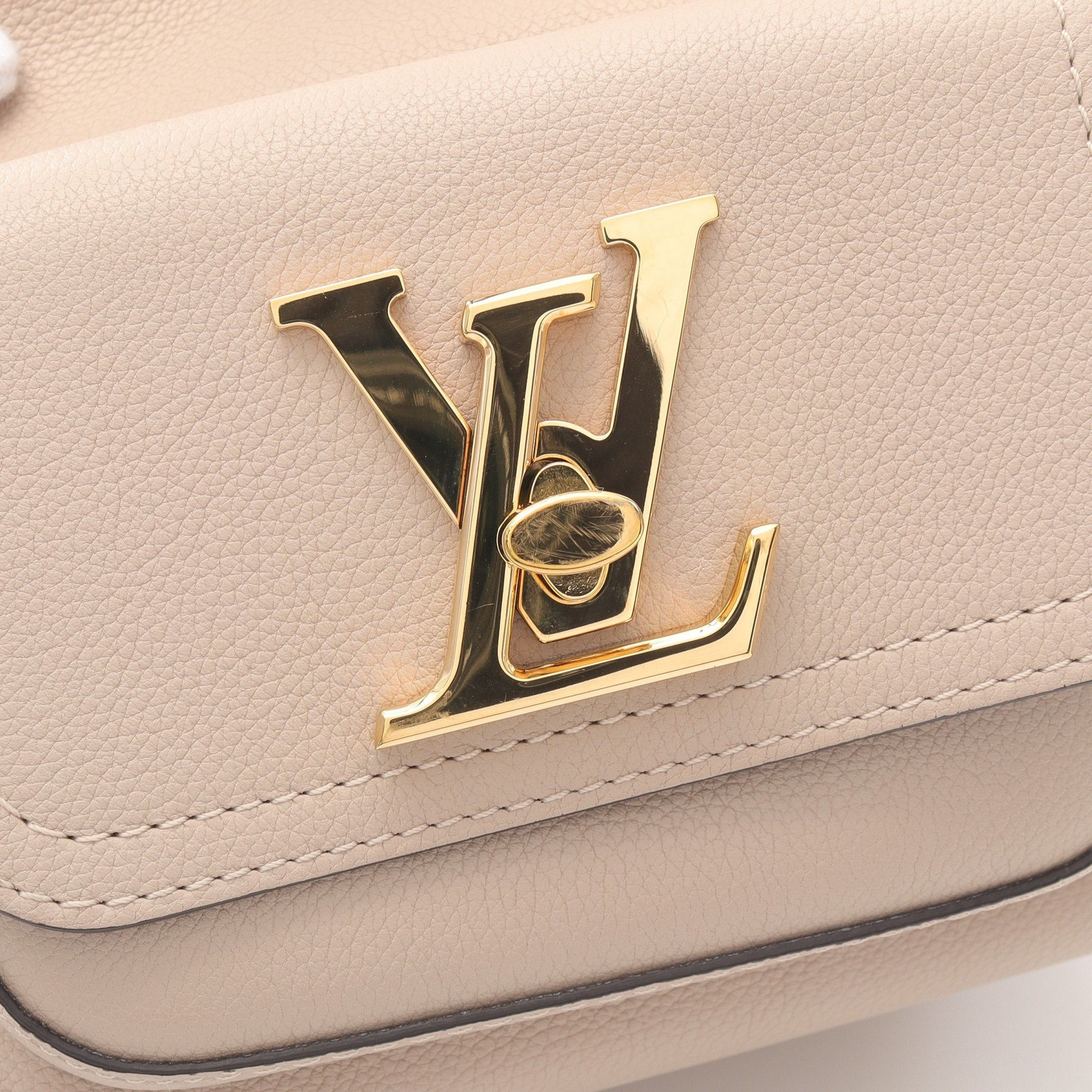 Louis Vuitton Louis Vuitton Rock Me Bucket Nv Greige Handbag Leather Gray Beige Size ONE SIZE - 7 Thumbnail
