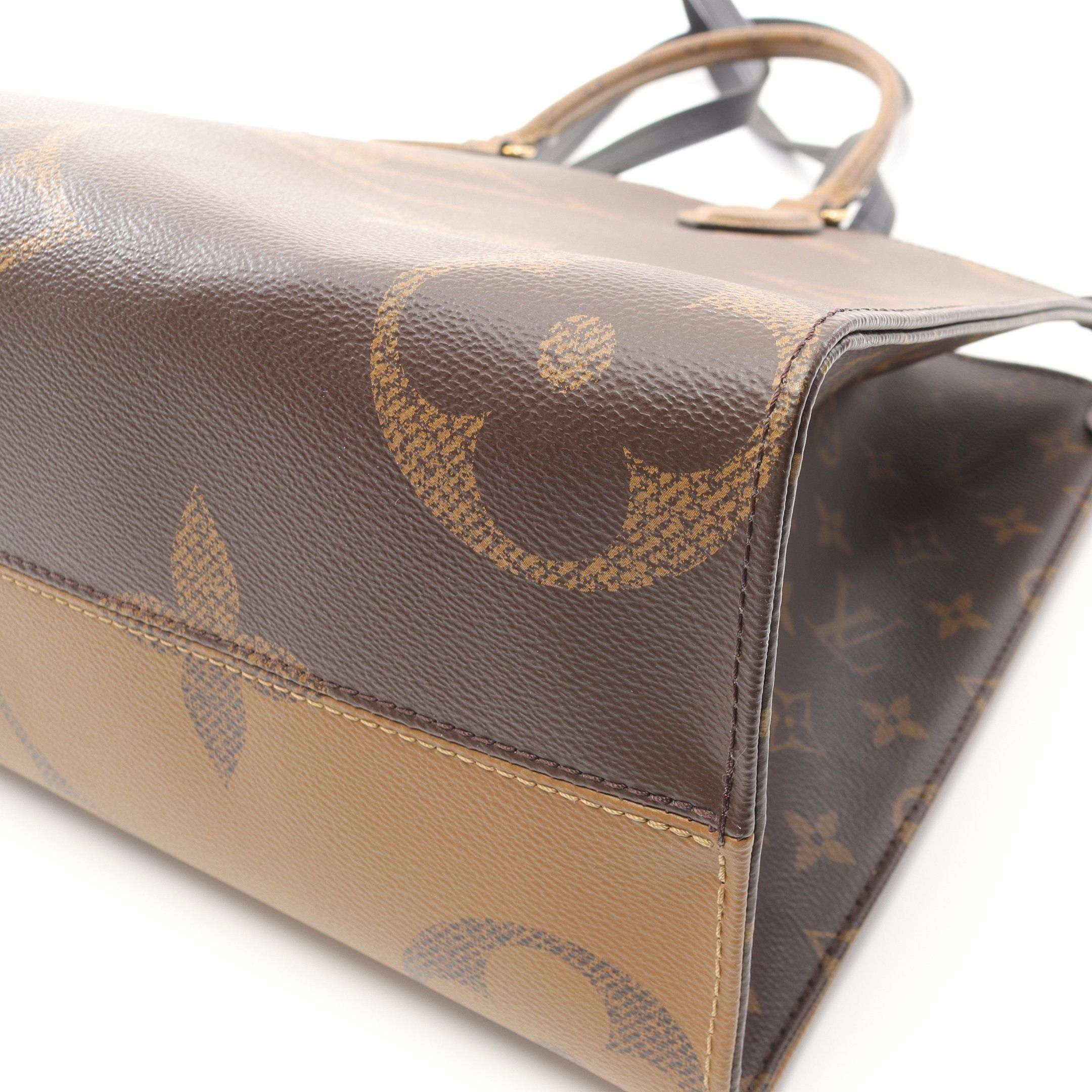 Louis Vuitton Louis Vuitton On-The-Go Mm Monogram Giant Reverse Shoulder Bag Tote Leather Brown Beige Size ONE SIZE - 6 Thumbnail