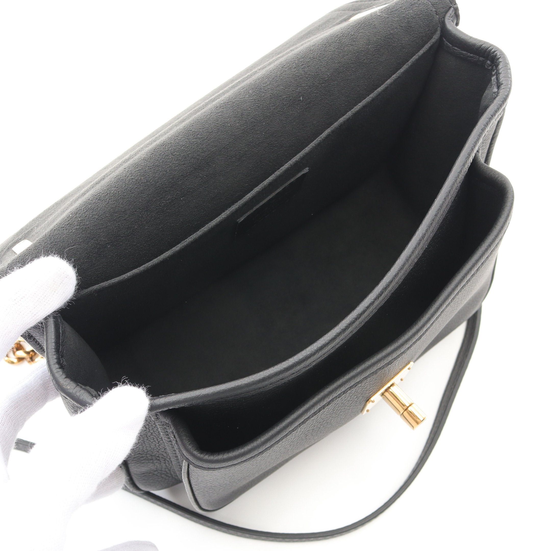 Louis Vuitton Louis Vuitton Rock Me Chain Noir Shoulder Bag Leather Black Size ONE SIZE - 3 Thumbnail