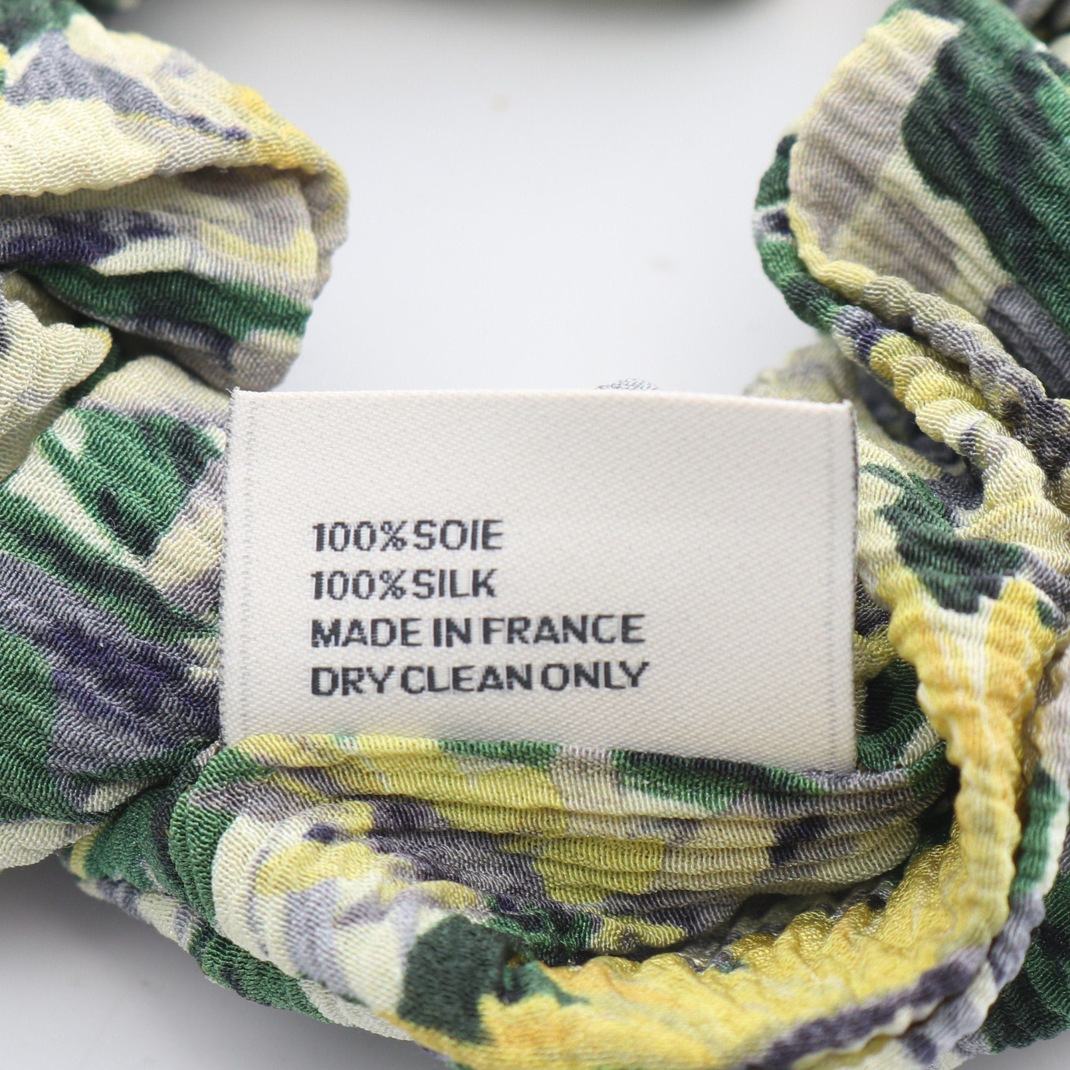 Celine Celine Triomphe Scrunchie Hair Accessory Silk Green Multicolor Size ONE SIZE - 4 Thumbnail