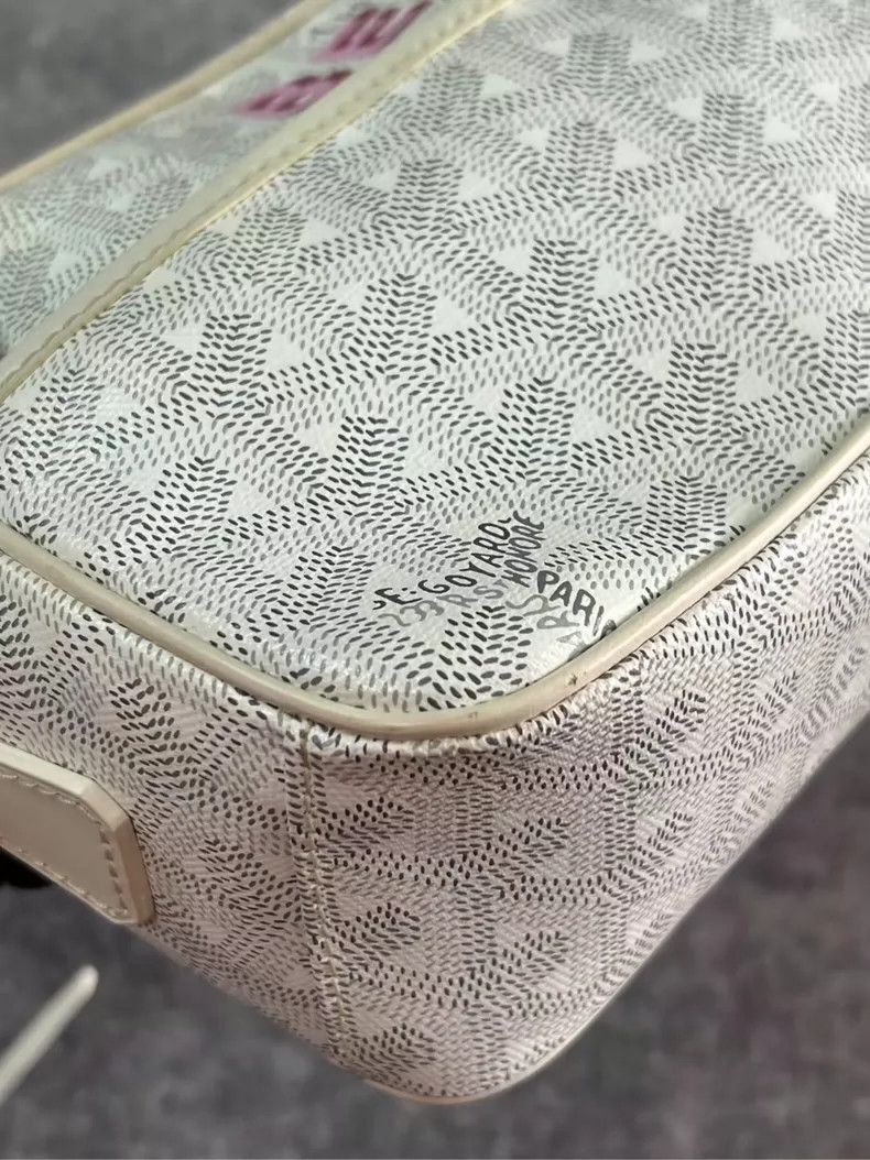 Goyard Goyard White Bear Camera Bag with Label-yf Size ONE SIZE - 9 Thumbnail