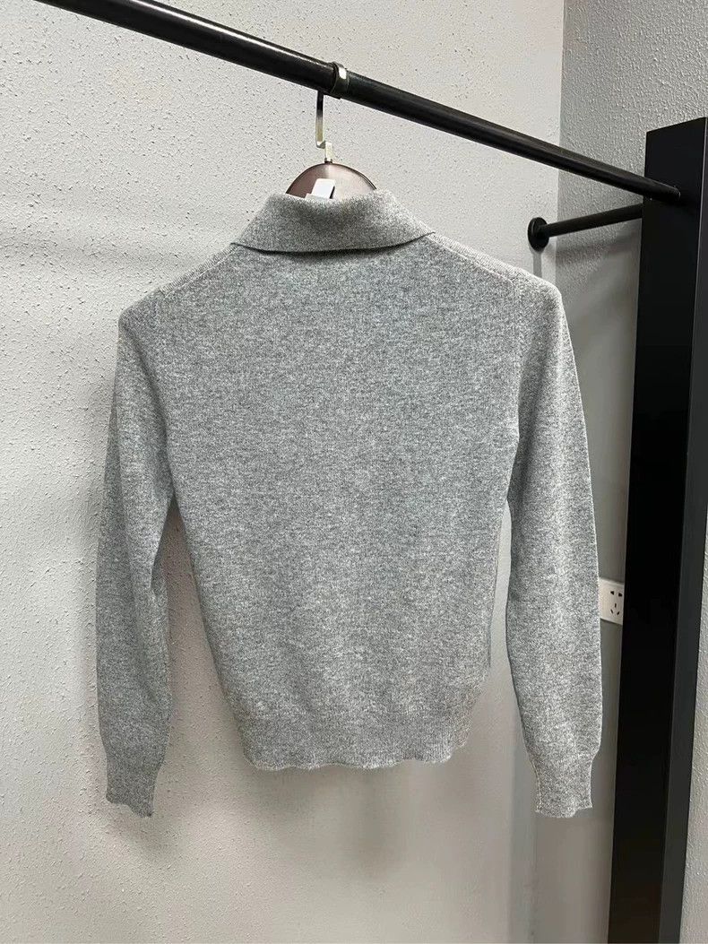 Prada Miumiu Gray Cashmere Cardigan Brand New-yf Size XS / US 0-2 / IT 36-38 - 2 Thumbnail