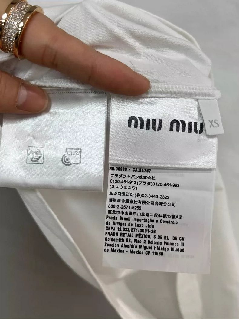 Prada Miumiu Cropped Logo T-shirt Size XS-yf Size XS / US 0-2 / IT 36-38 - 3 Thumbnail