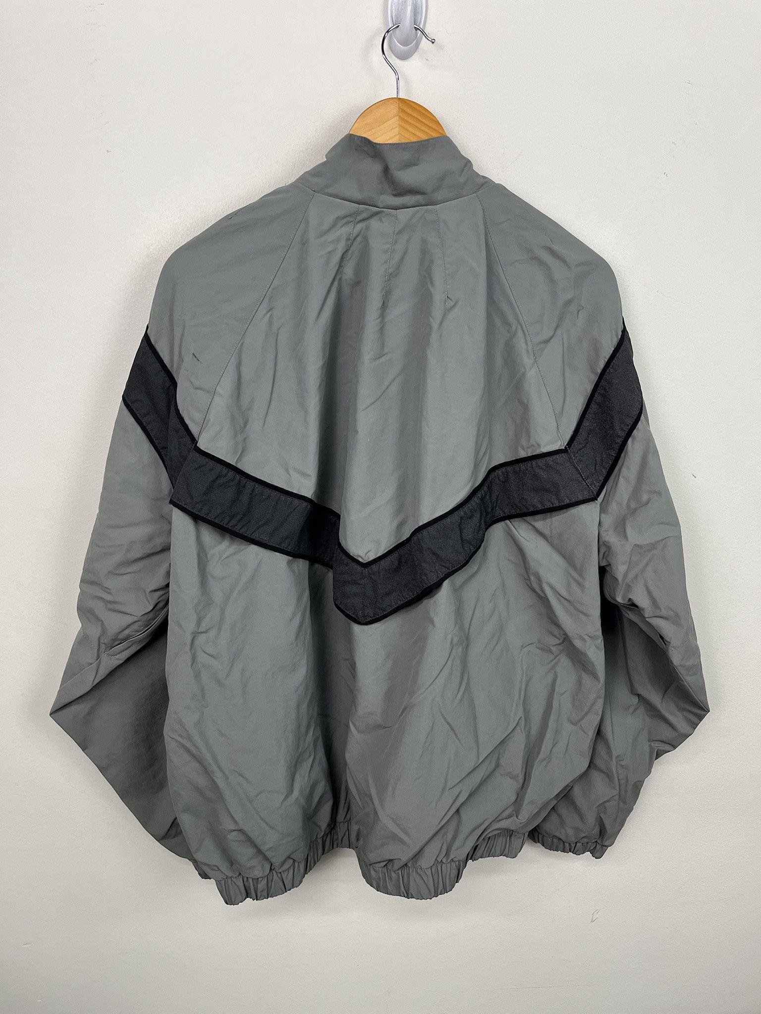 Vintage Vintage 90s US Army Spellout 3M Stripe Zip Up Light Jacket Windbreaker Size Large Size US L / EU 52-54 / 3 - 3 Thumbnail