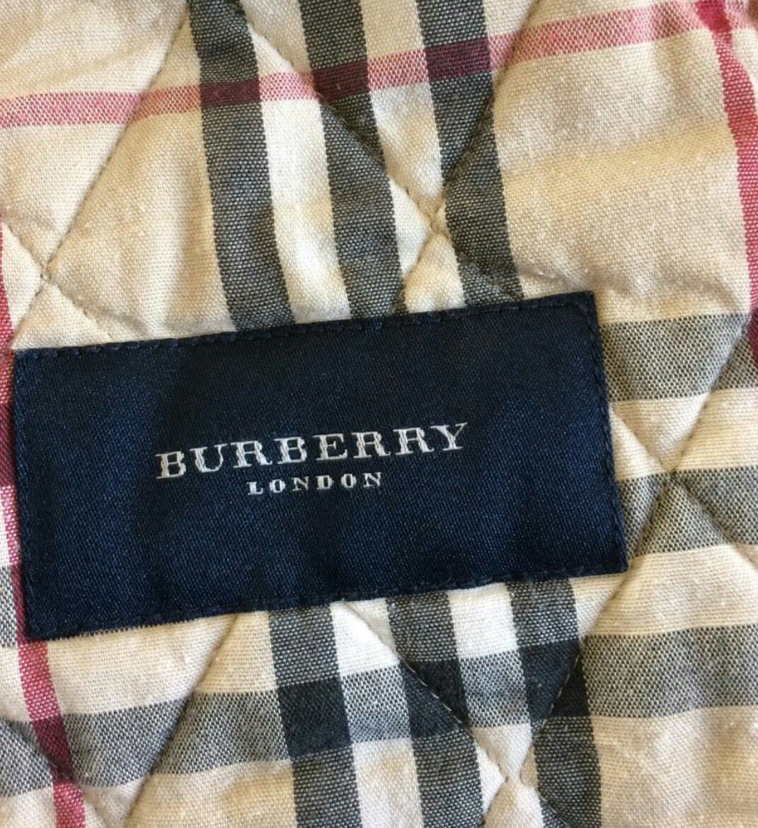 Burberry Diamond Quilted Beige Cream Nova Check Made In England Size US M / EU 48-50 / 2 - 8 Thumbnail