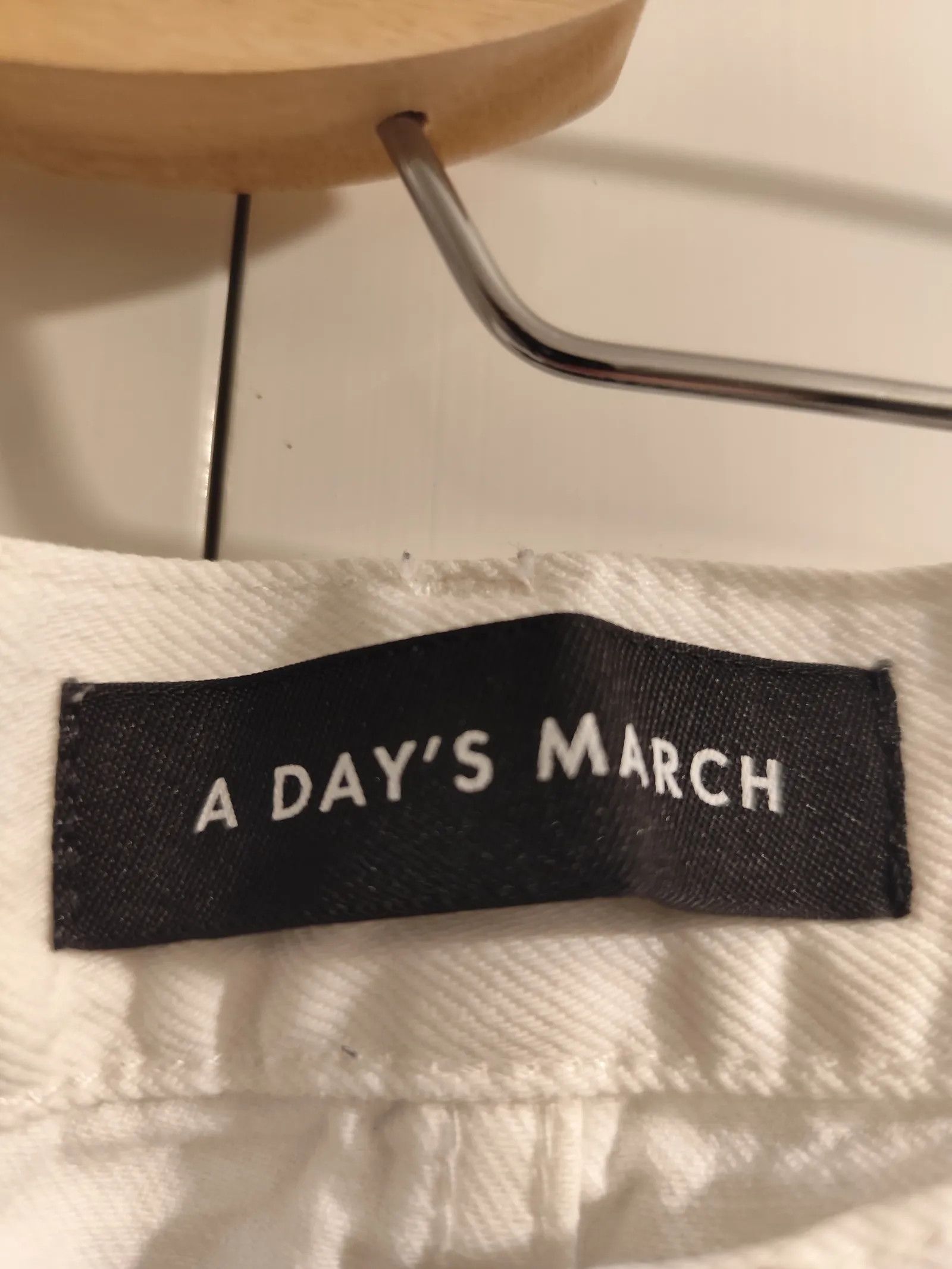 A Day's March A Day's March Denim No.2 Off white Jeans Size US 32 / EU 48 - 2 Thumbnail