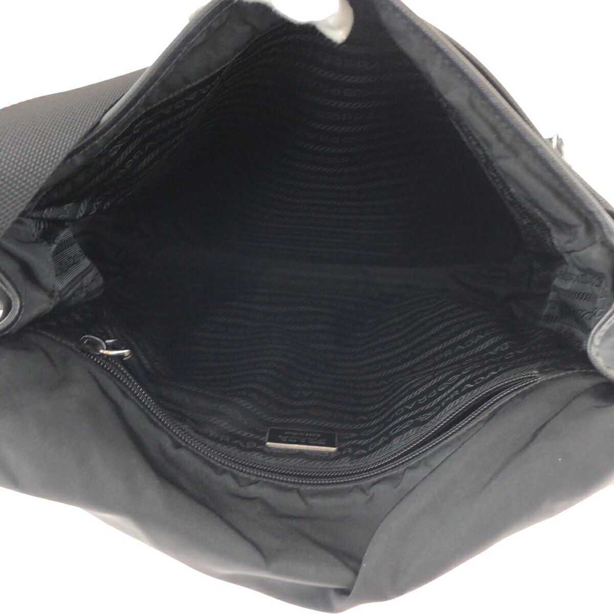 Prada Prada Prada Tessuto Triangle Logo Plate Nylon 2way Shoulder Bag V158 Others Shoulder Bag V158 DUTY FREE for USA Size ONE SIZE - 9 Thumbnail