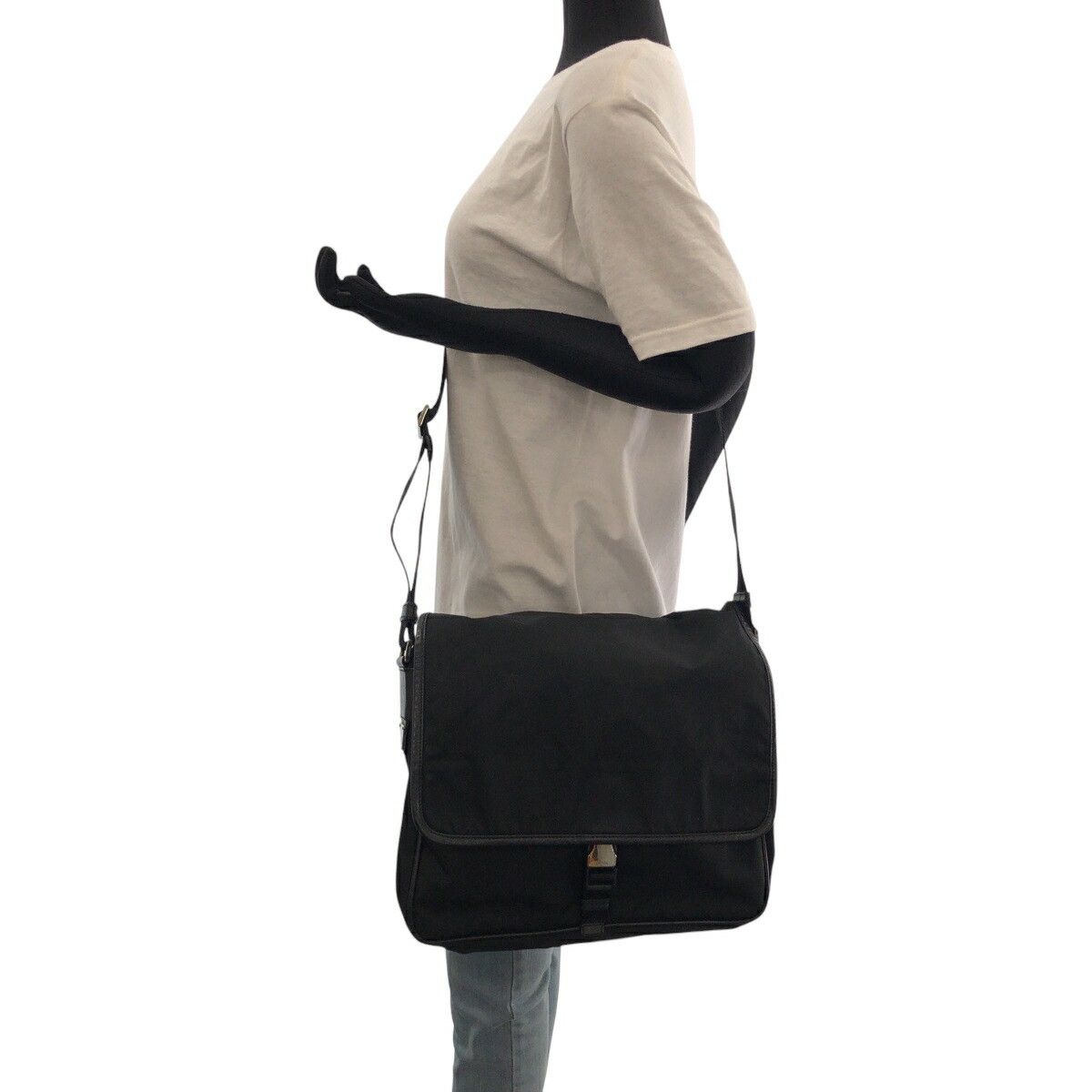 Prada Prada Prada Tessuto Triangle Logo Plate Nylon 2way Shoulder Bag V158 Others Shoulder Bag V158 DUTY FREE for USA Size ONE SIZE - 7 Thumbnail