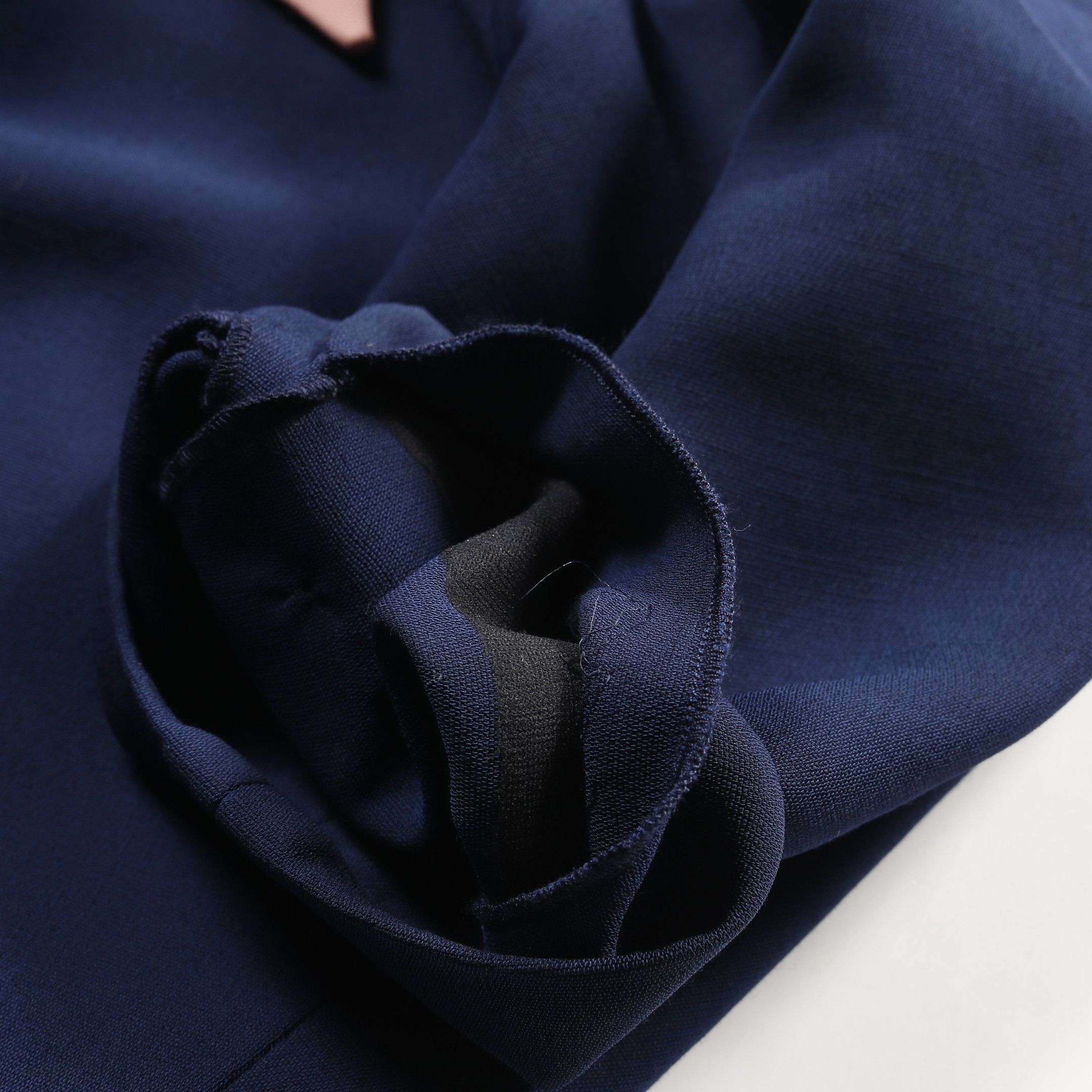 Gucci Gucci One Piece Ribbon Wool Silk Navy Pink Size ONE SIZE - 9 Thumbnail
