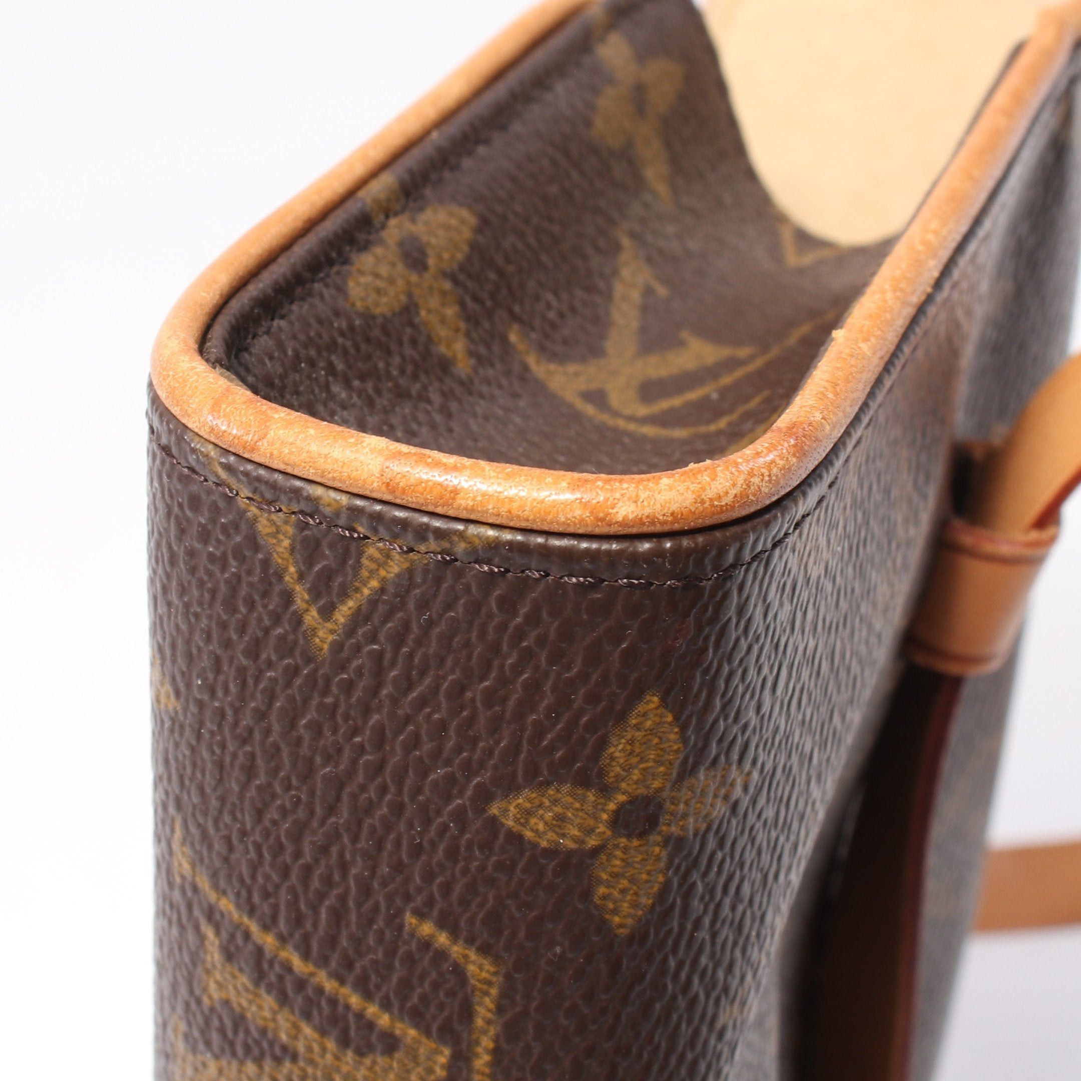 Louis Vuitton Louis Vuitton Pochette Florentine Monogram Body Bag Waist Leather Brown With Xs Size Belt Size ONE SIZE - 8 Thumbnail