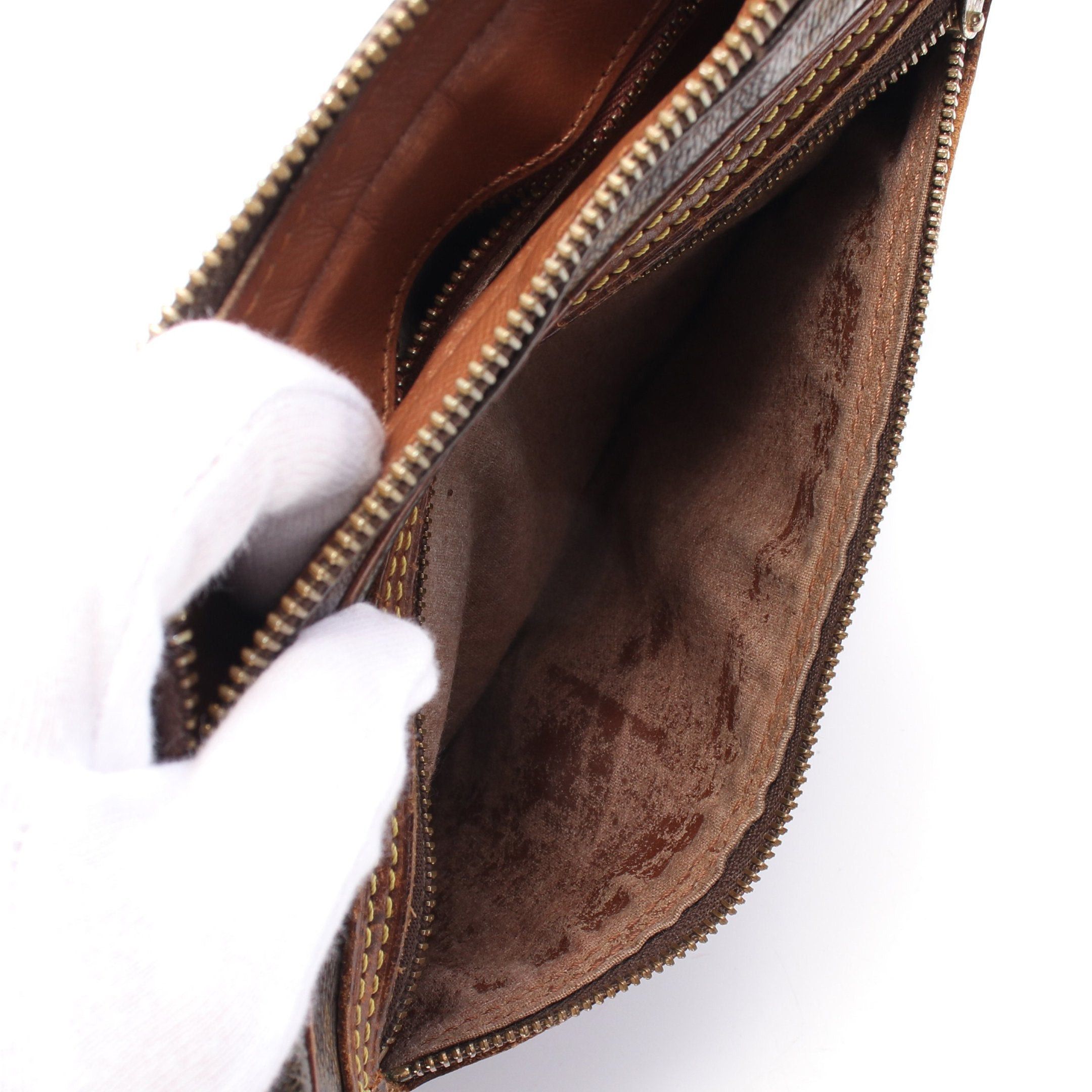 Louis Vuitton Louis Vuitton Marly Dragonne Monogram Clutch Bag Second Leather Brown Size ONE SIZE - 7 Thumbnail