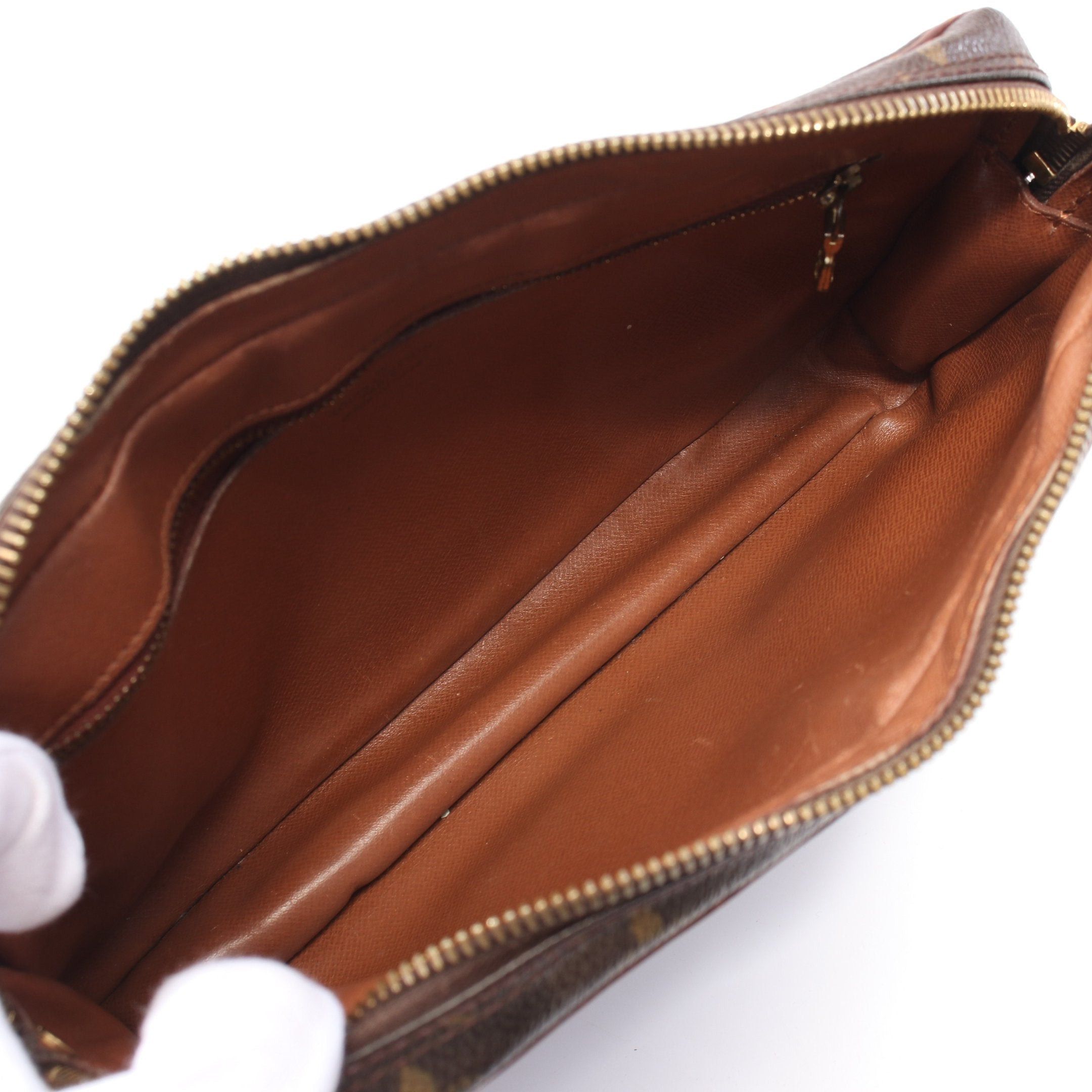 Louis Vuitton Louis Vuitton Marly Dragonne Monogram Clutch Bag Second Leather Brown Size ONE SIZE - 3 Thumbnail