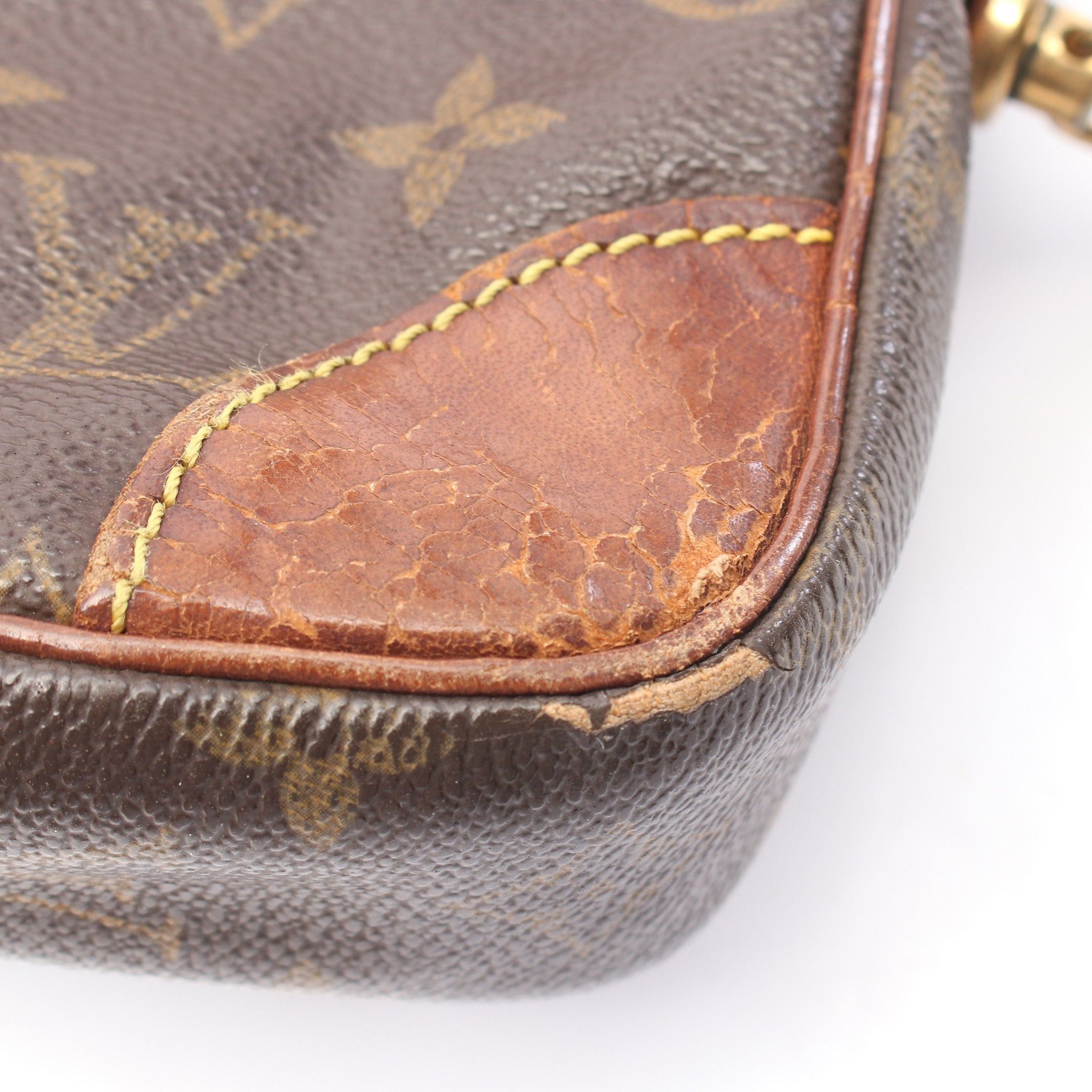Louis Vuitton Louis Vuitton Marly Dragonne Monogram Clutch Bag Second Leather Brown Size ONE SIZE - 12 Thumbnail
