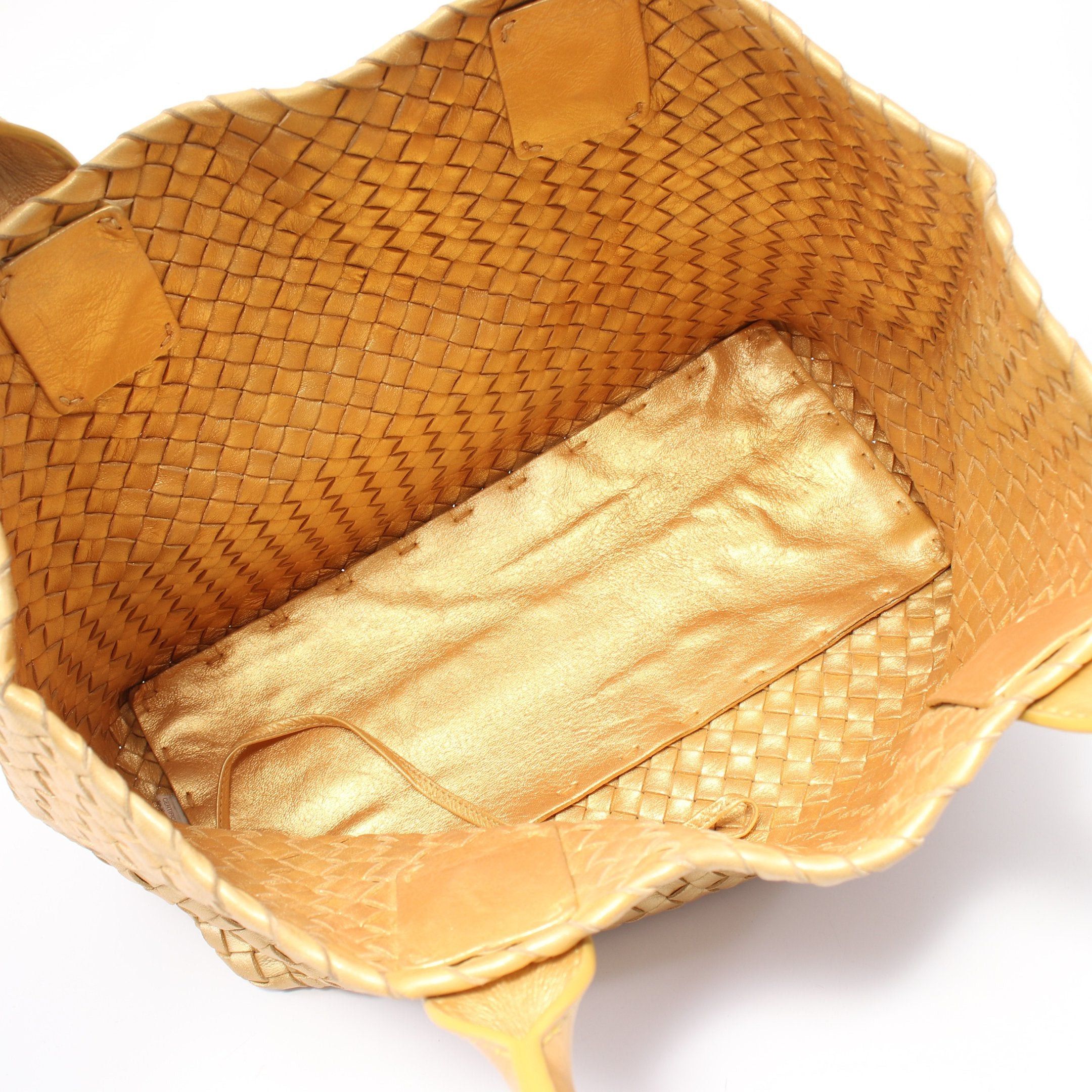 Bottega Veneta Bottega Veneta Hippopotamus Pm Intrecciato Handbag Tote Bag Leather Gold Size ONE SIZE - 3 Thumbnail