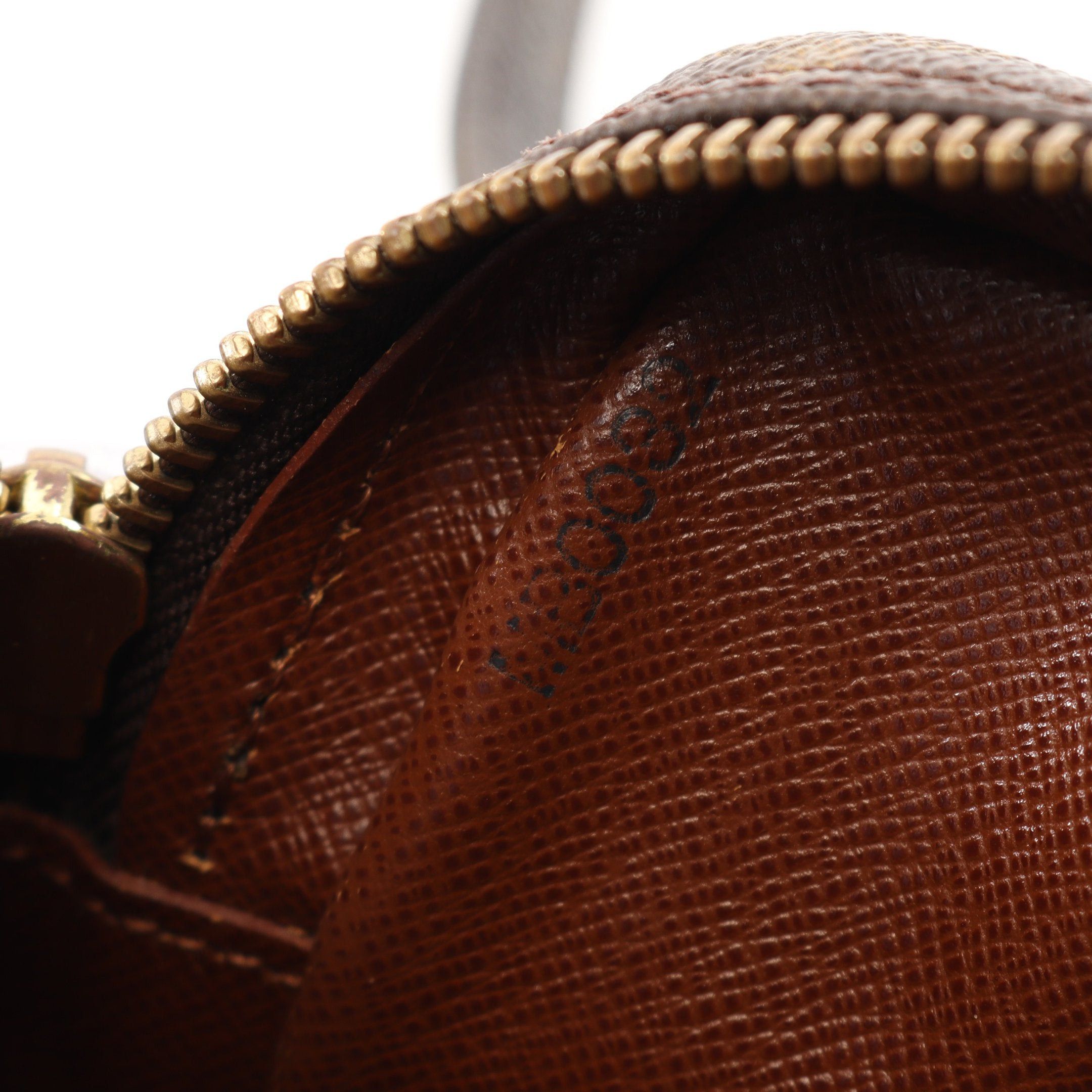 Louis Vuitton Louis Vuitton Marly Monogram Shoulder Bag Leather Brown Size ONE SIZE - 5 Thumbnail