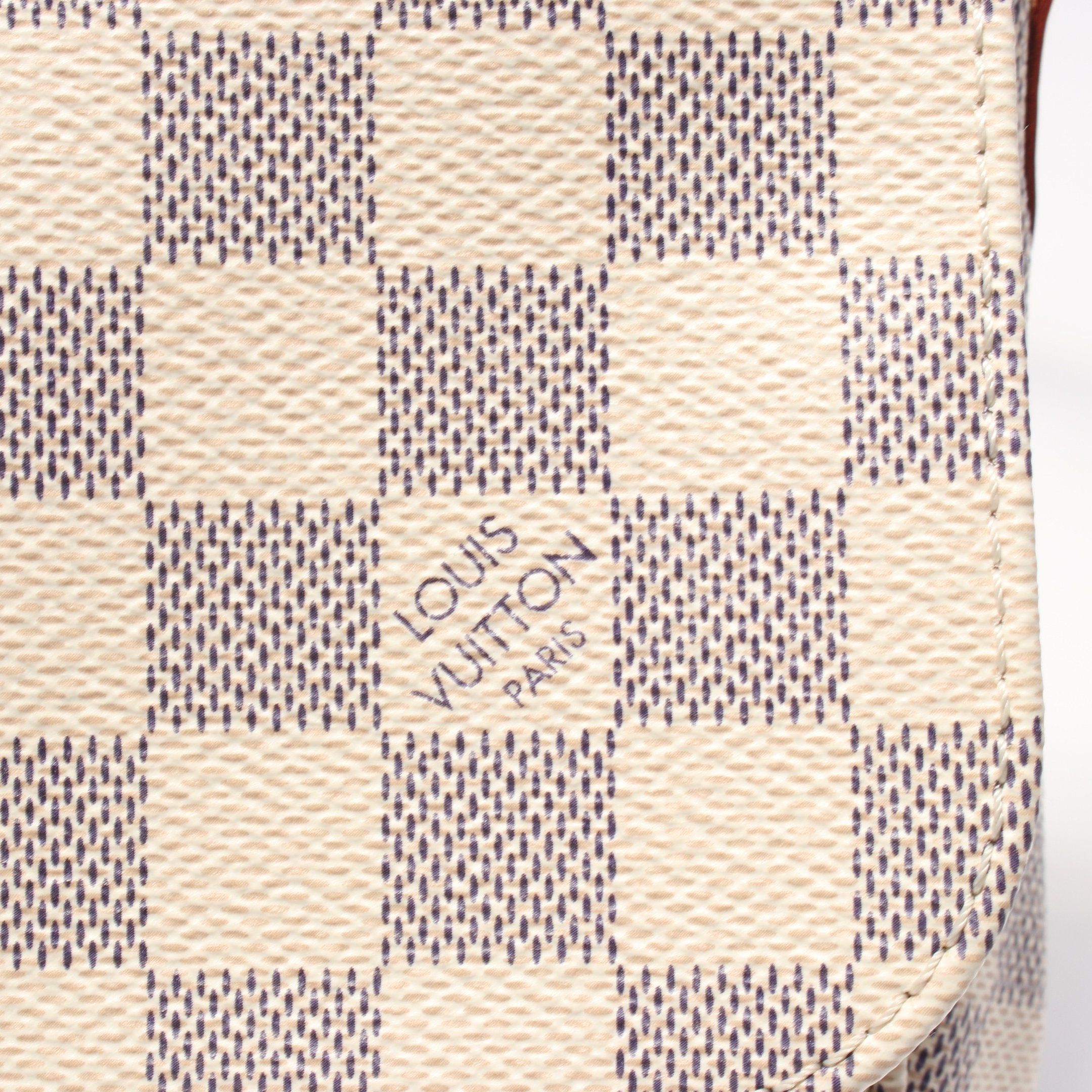 Louis Vuitton Louis Vuitton Favorite Mm Damier Azur Chain Handbag Leather White Size ONE SIZE - 8 Thumbnail