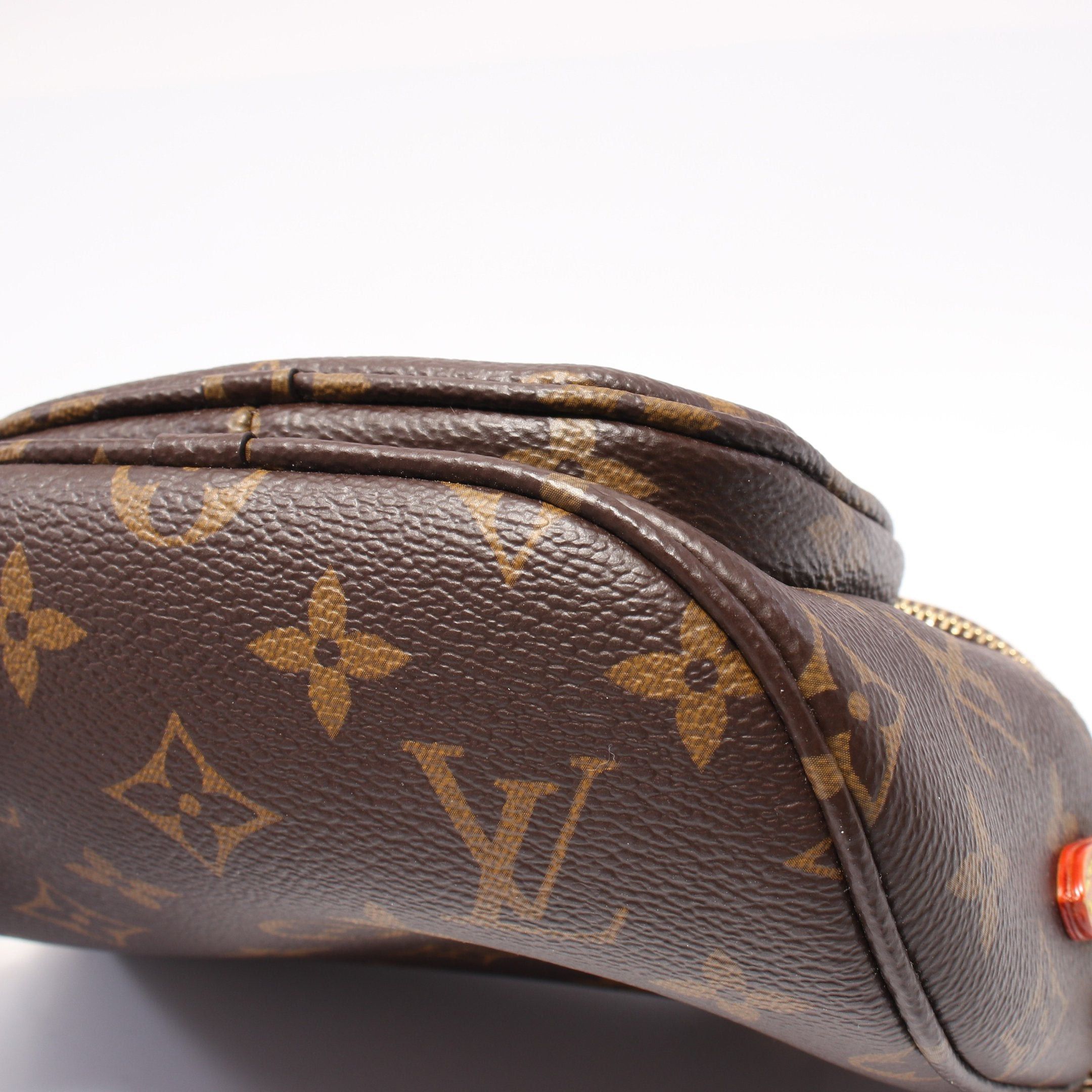 Louis Vuitton Louis Vuitton Mini Bum Bag Monogram Chain Handbag Leather Brown Size ONE SIZE - 7 Thumbnail