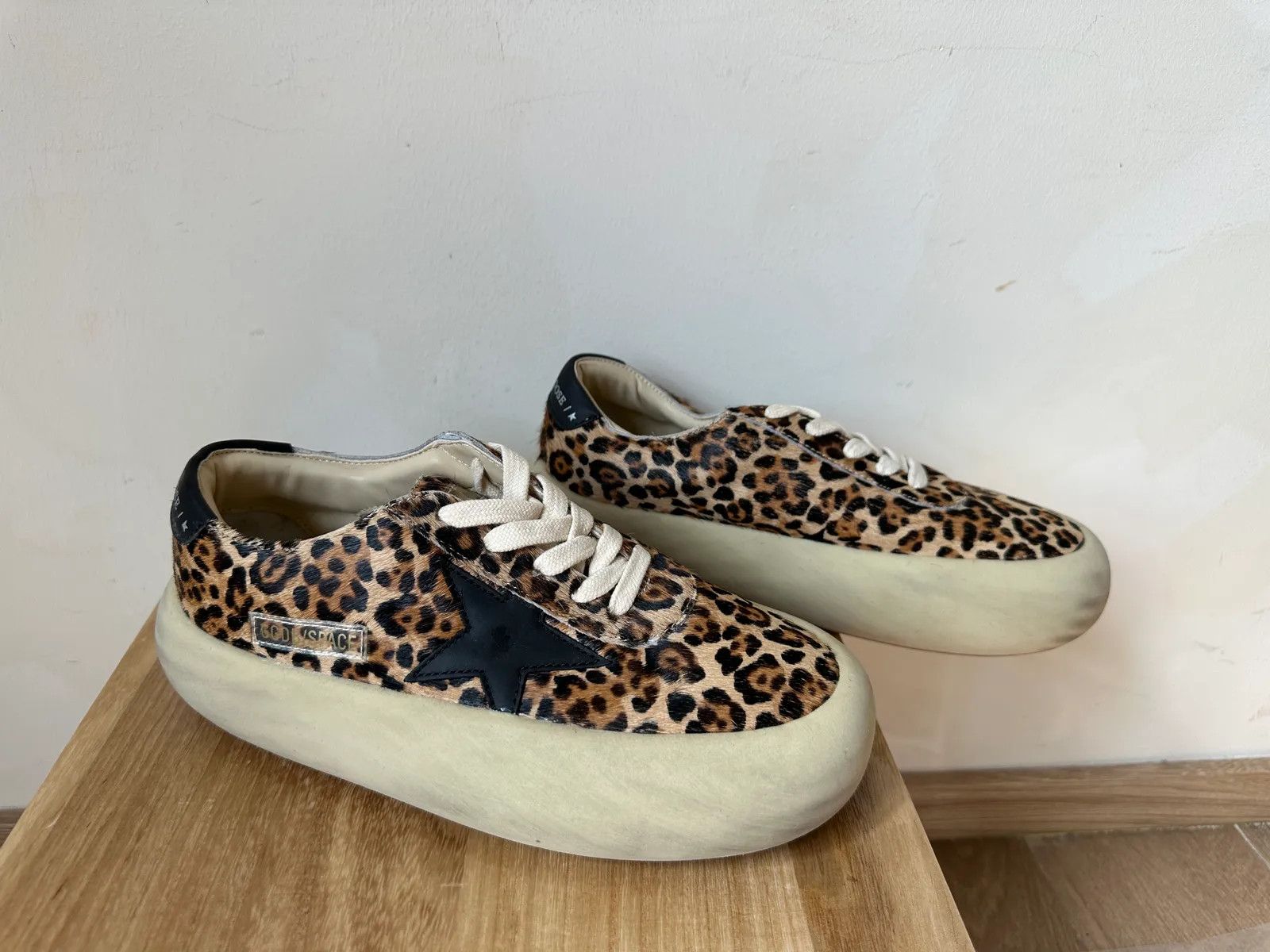 Golden Goose Golden Goose Sneakers Size US 6 / IT 36 - 2 Thumbnail