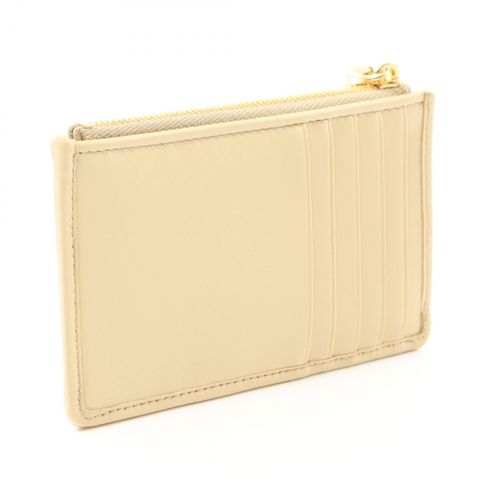 Miu Miu Miu Miu Matelasse Card Case Leather Beige Size ONE SIZE - 2 Thumbnail