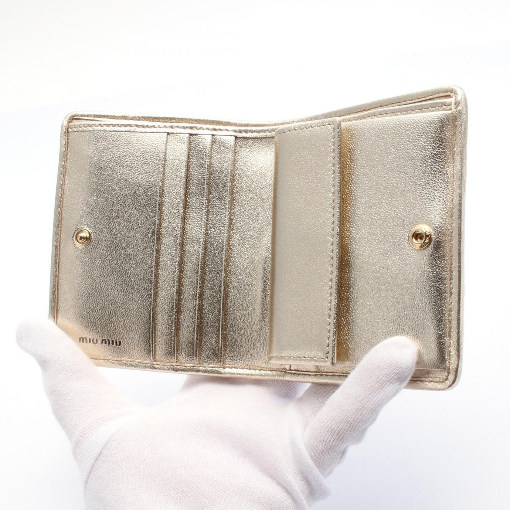 Miu Miu Miu Miu Matelasse Bi-Fold Wallet Leather Gold Size ONE SIZE - 3 Thumbnail