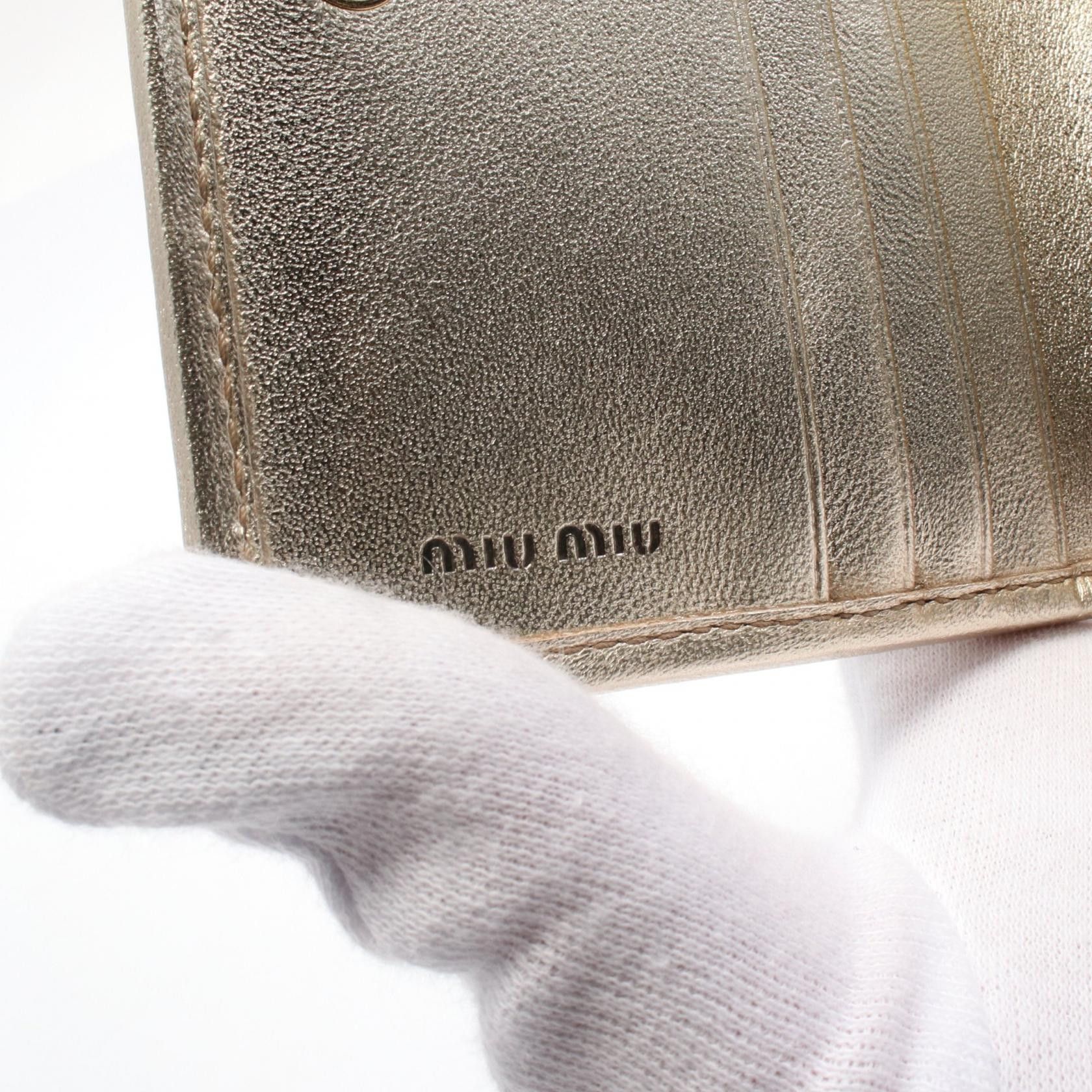 Miu Miu Miu Miu Matelasse Bi-Fold Wallet Leather Gold Size ONE SIZE - 4 Thumbnail