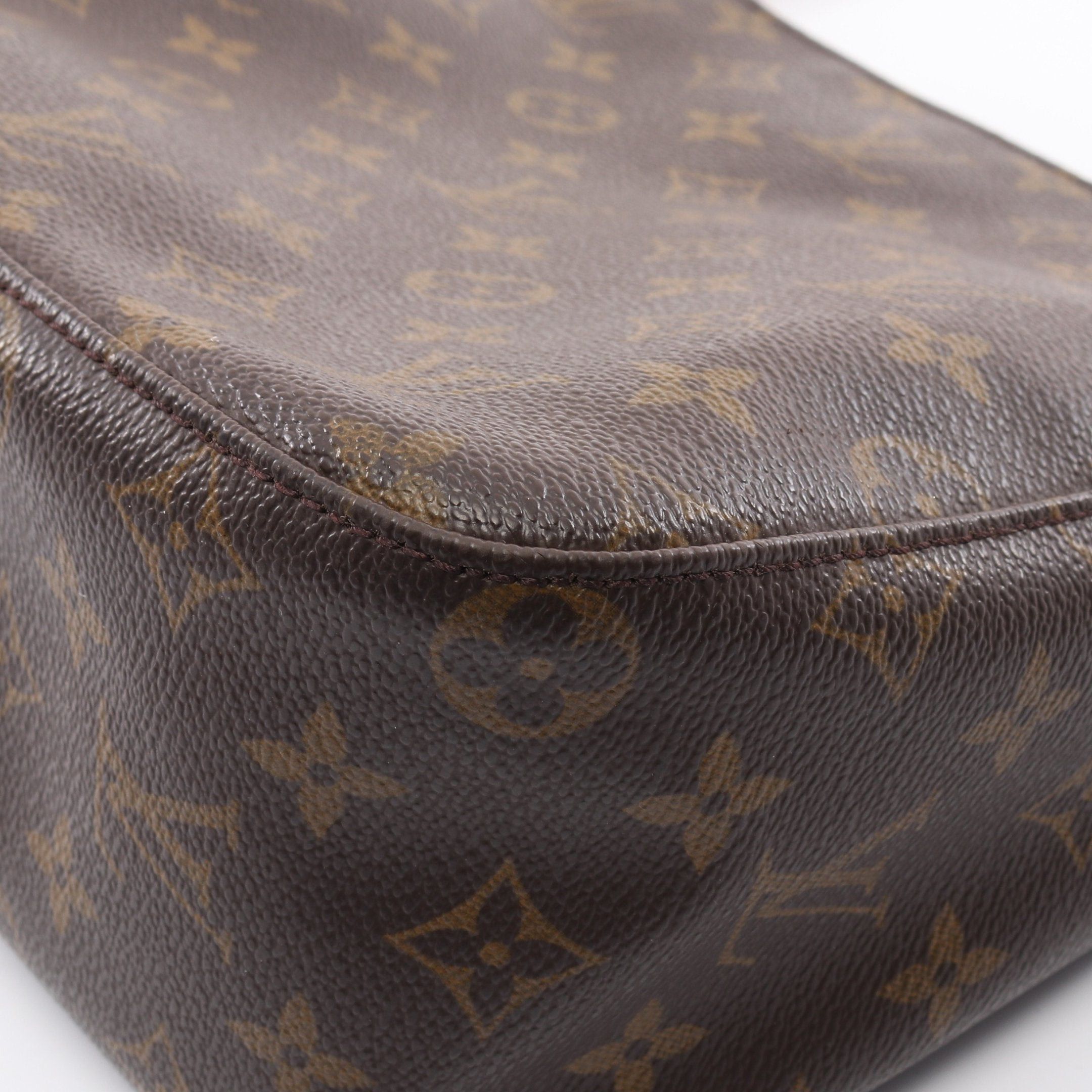 Louis Vuitton Louis Vuitton Looping Mm Monogram Shoulder Bag Leather Brown Size ONE SIZE - 7 Thumbnail