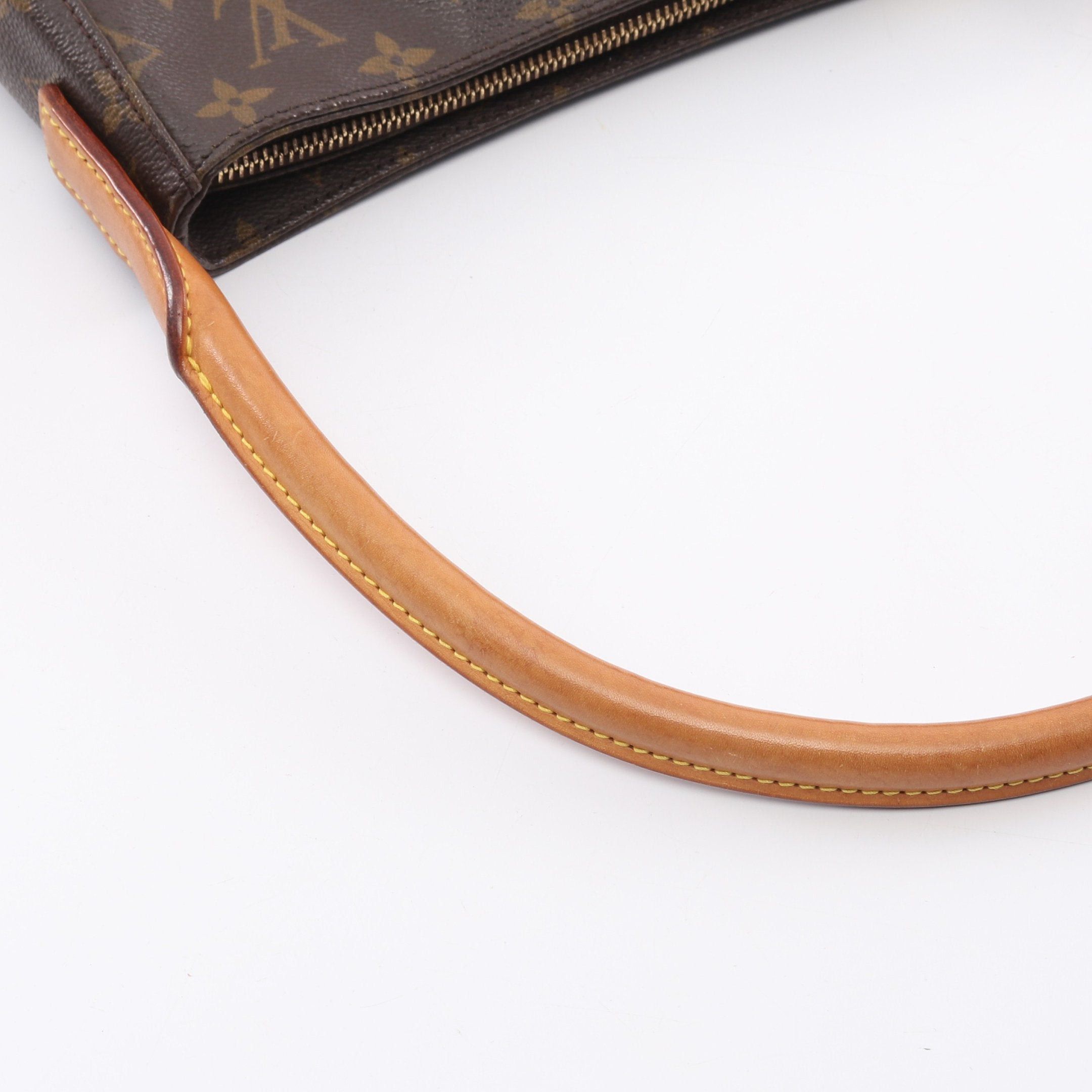 Louis Vuitton Louis Vuitton Looping Mm Monogram Shoulder Bag Leather Brown Size ONE SIZE - 8 Thumbnail