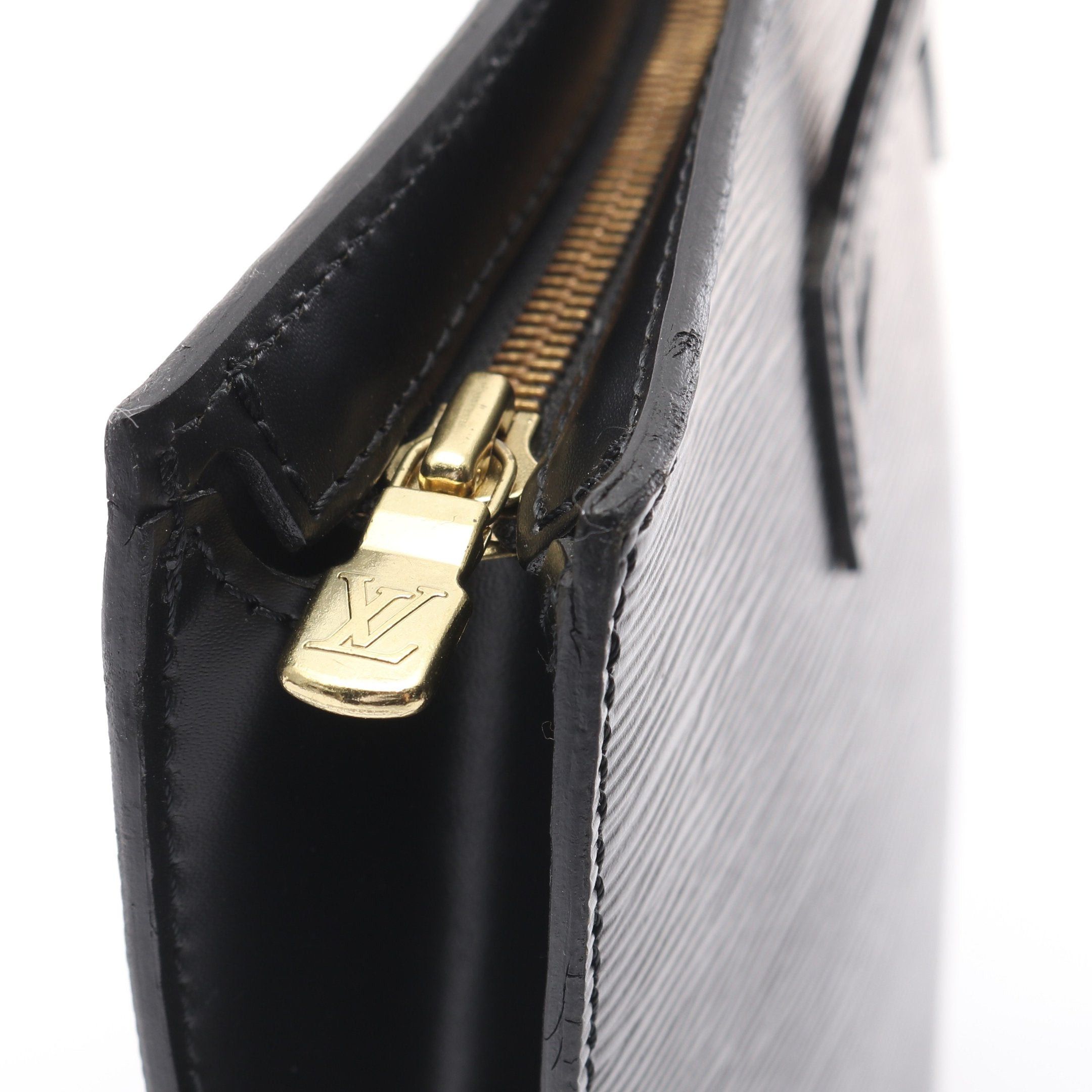 Louis Vuitton Louis Vuitton Saint-Jacques Epi Noir Handbag Leather Black Size ONE SIZE - 8 Thumbnail