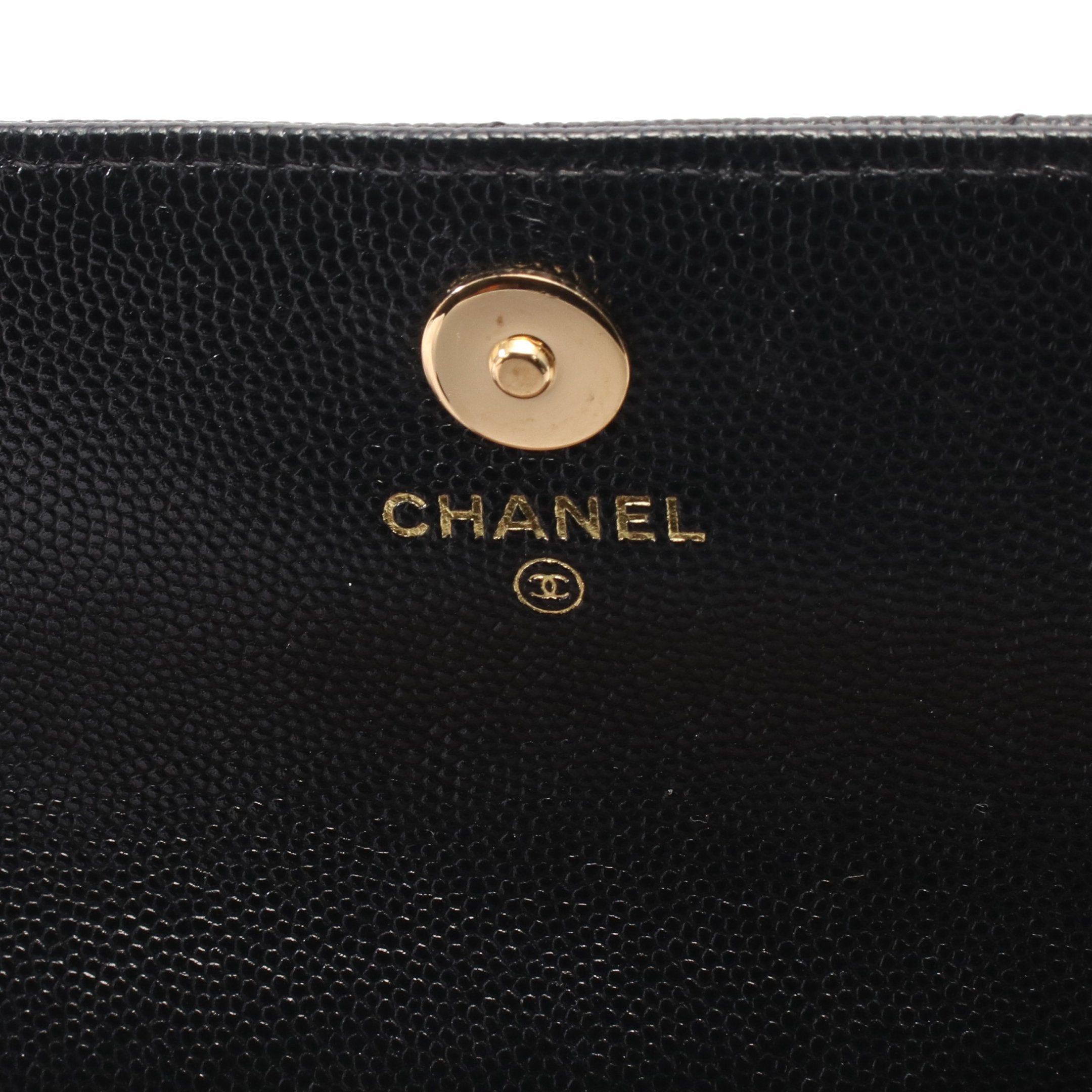 Chanel Chanel Matelasse Chain Shoulder Bag Caviar Skin Black Gold Hardware Size ONE SIZE - 4 Thumbnail